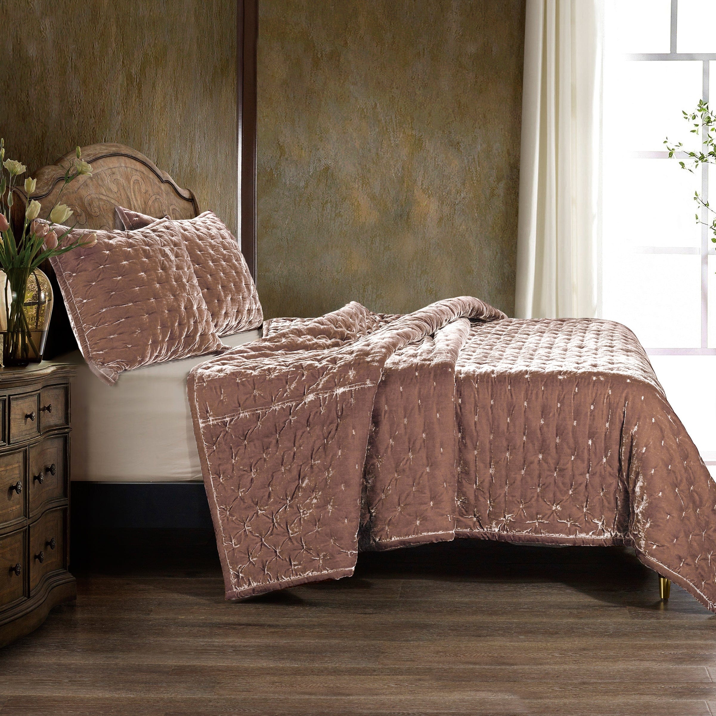 Stella Faux Silk Velvet Pintuck Quilt Set