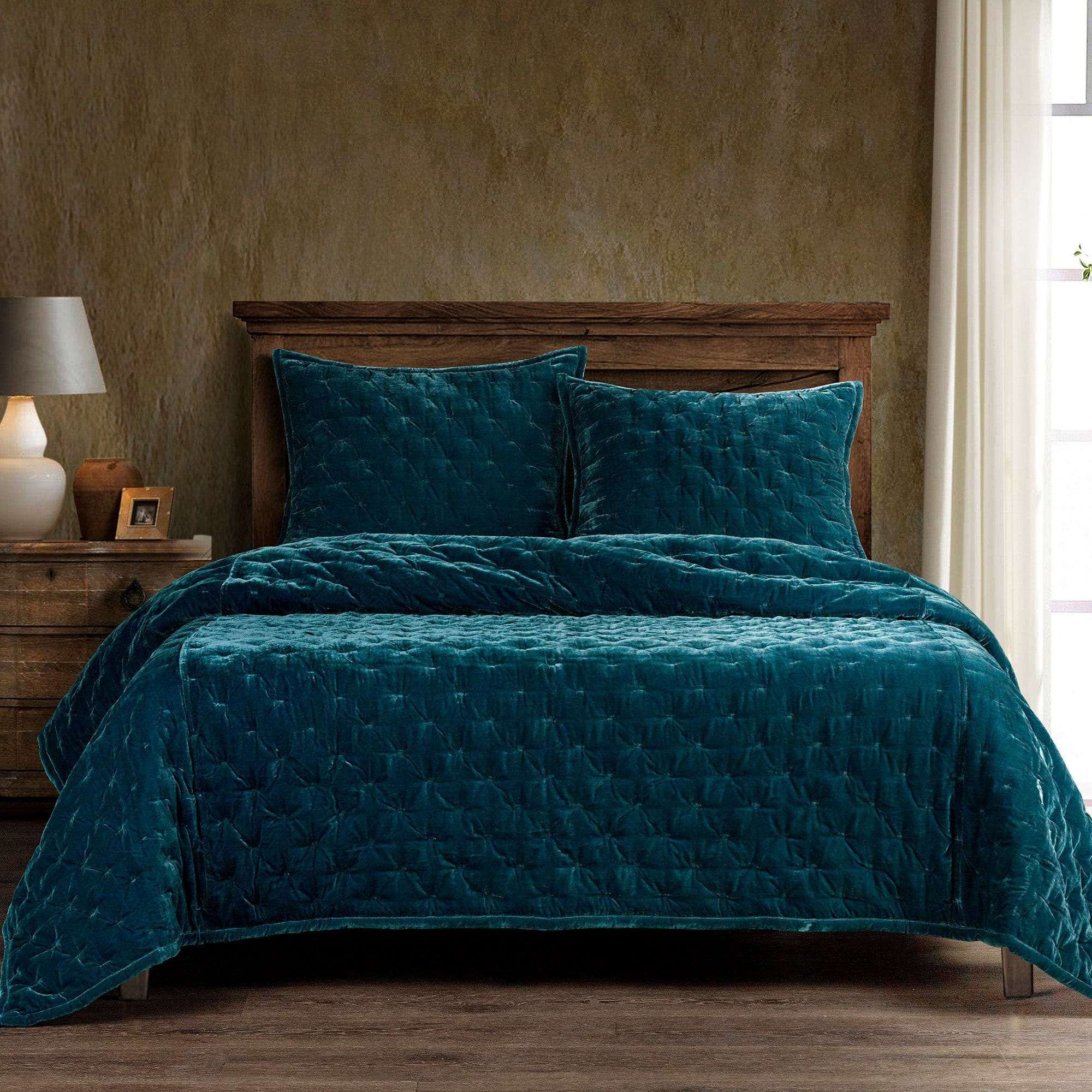 Stella Faux Silk Velvet Pintuck Quilt Set