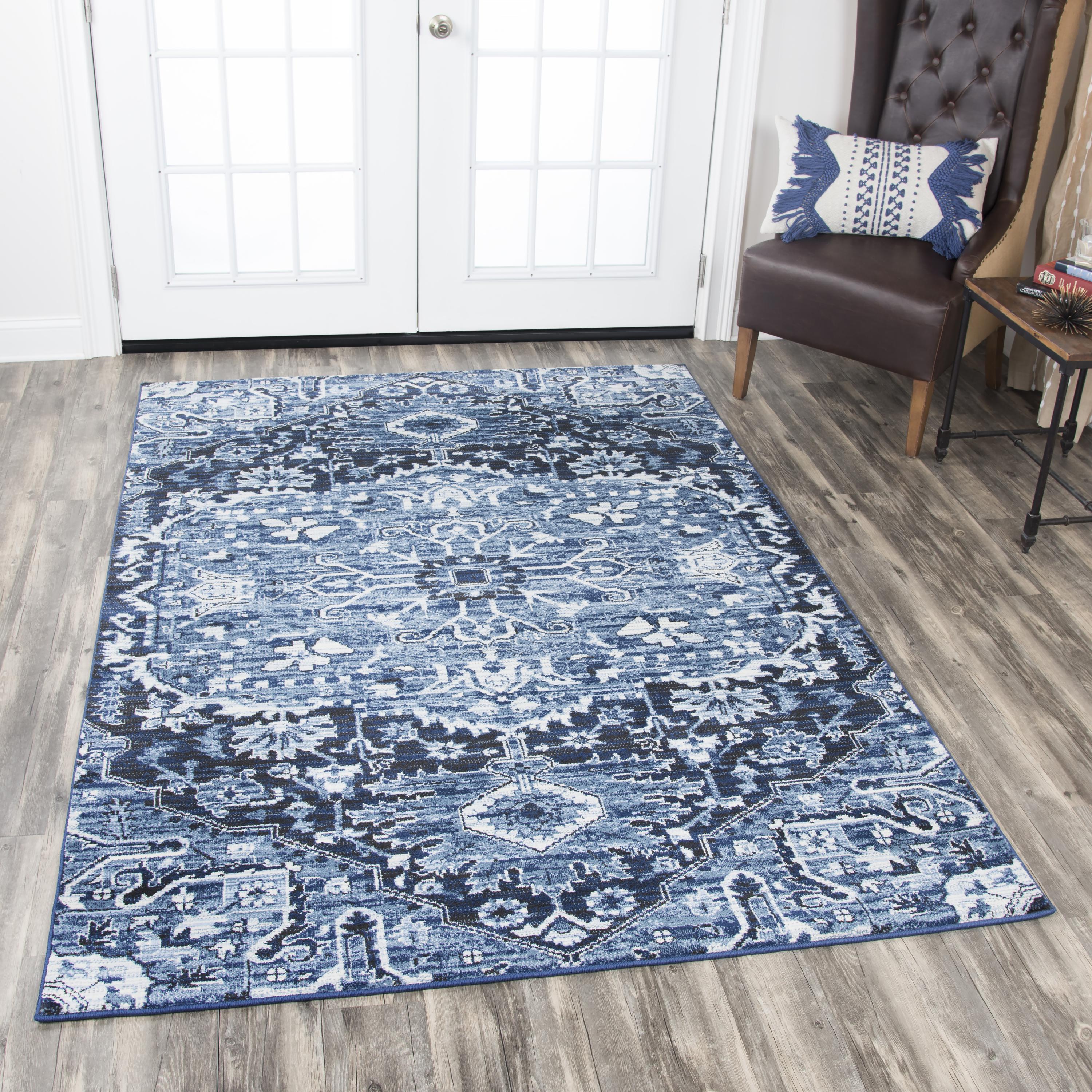 Power Loomed Central Medallion Rug