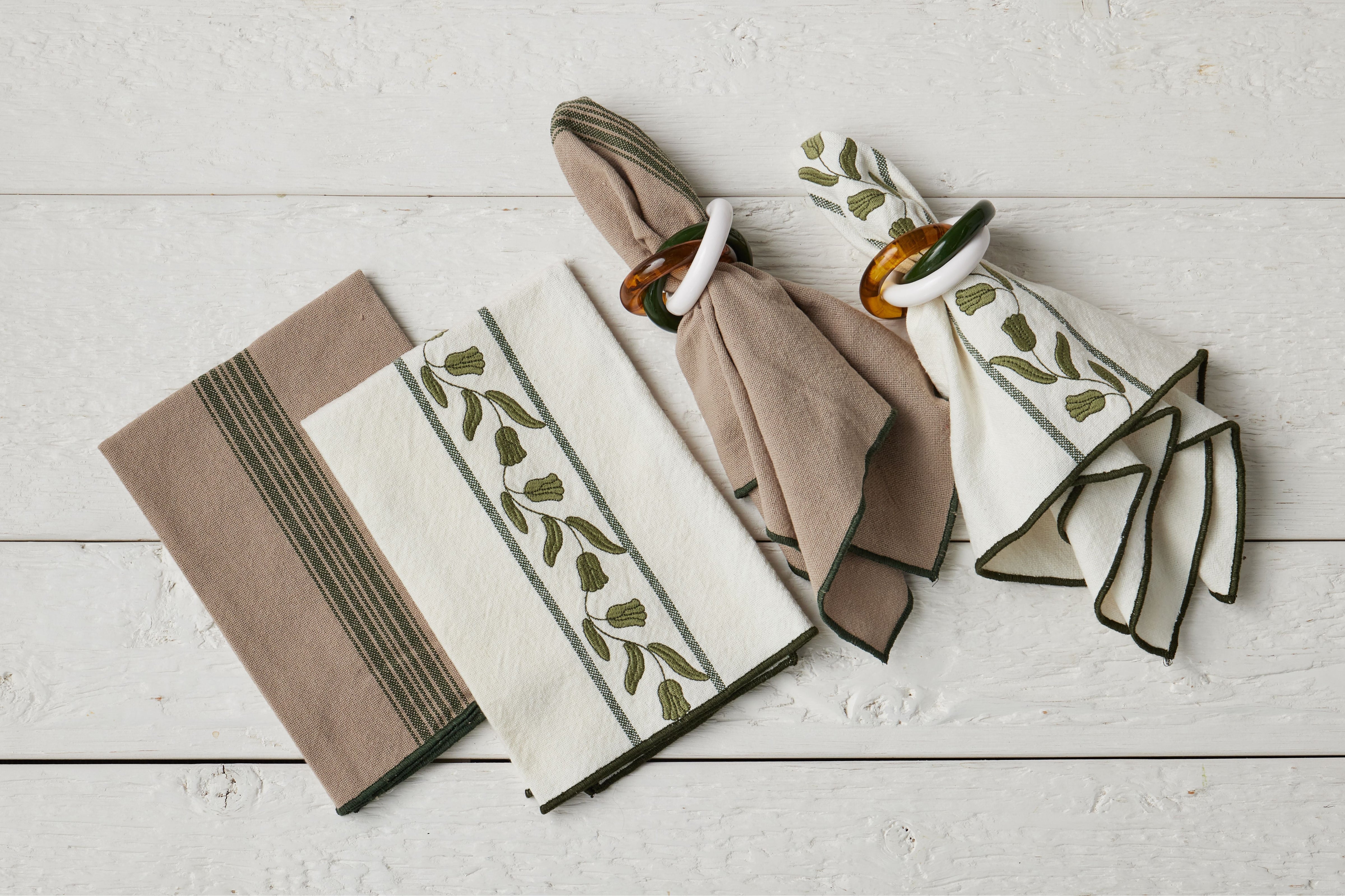 Tulip Dinner Napkins, Set of 4