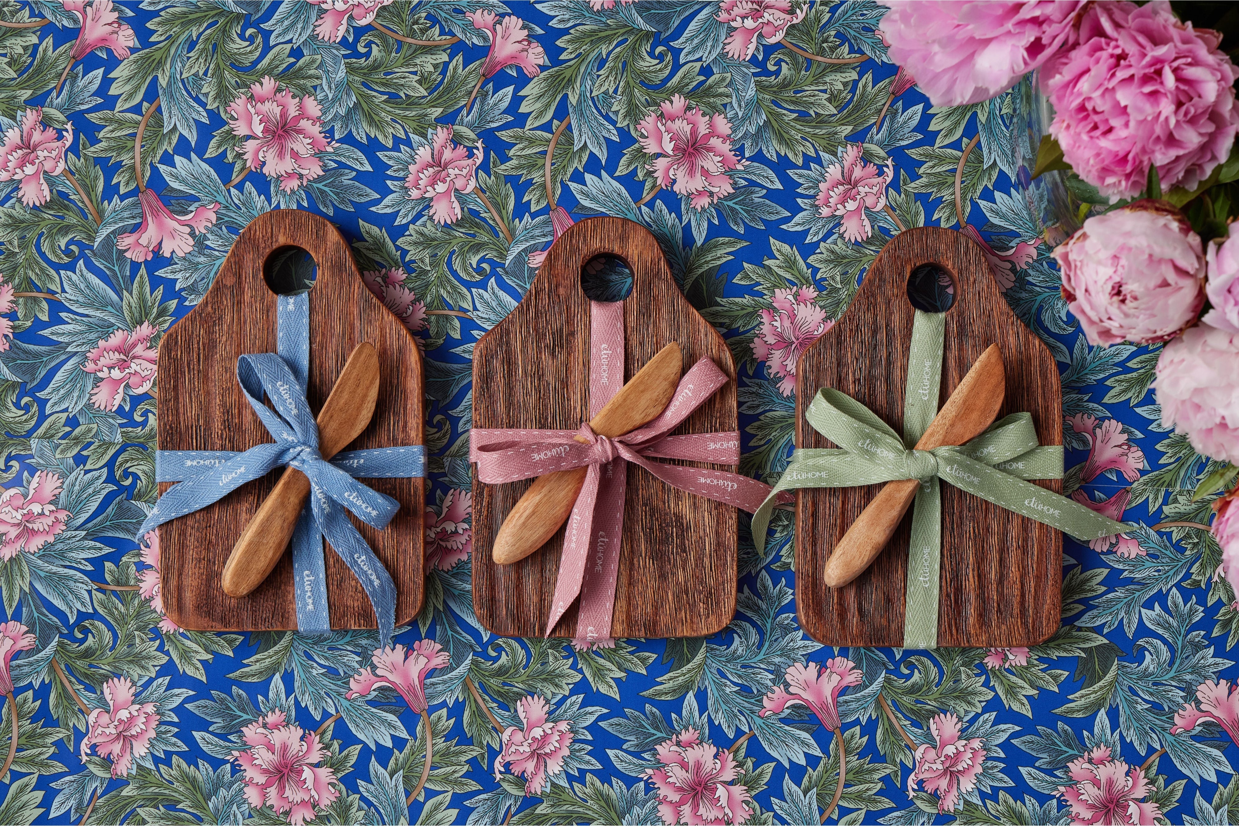 Mini Appetizer Board with Spreader