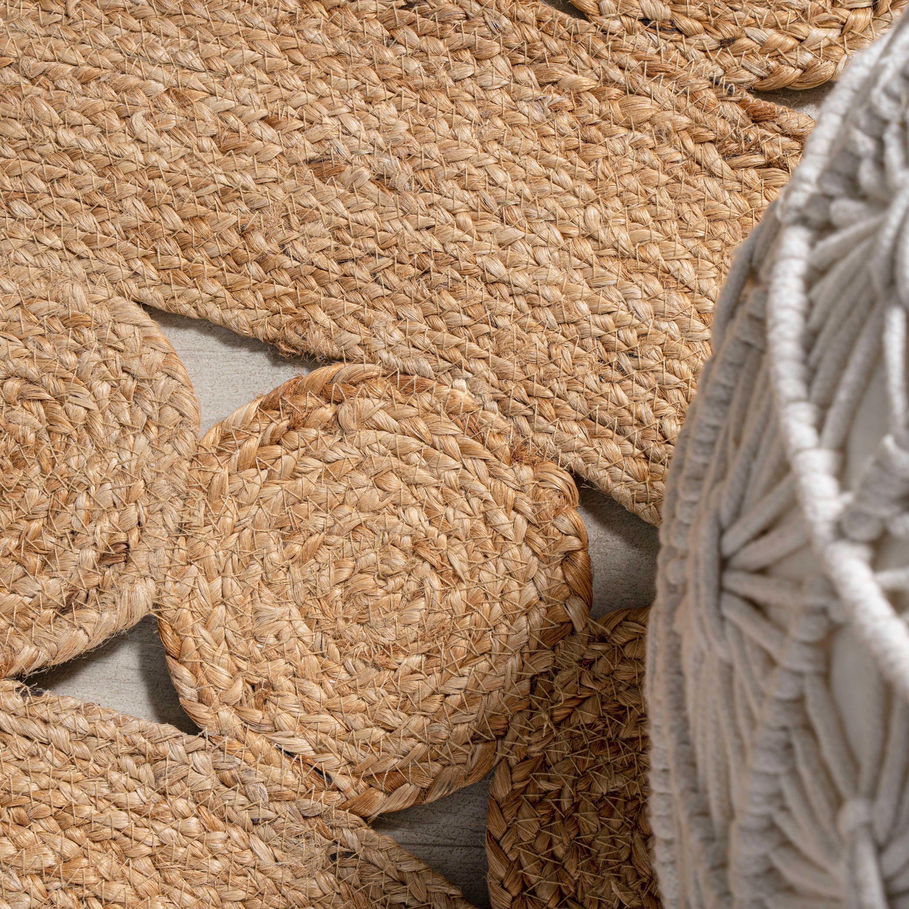 Daisy Hippy Jute Medallion Circle Round Area Rug