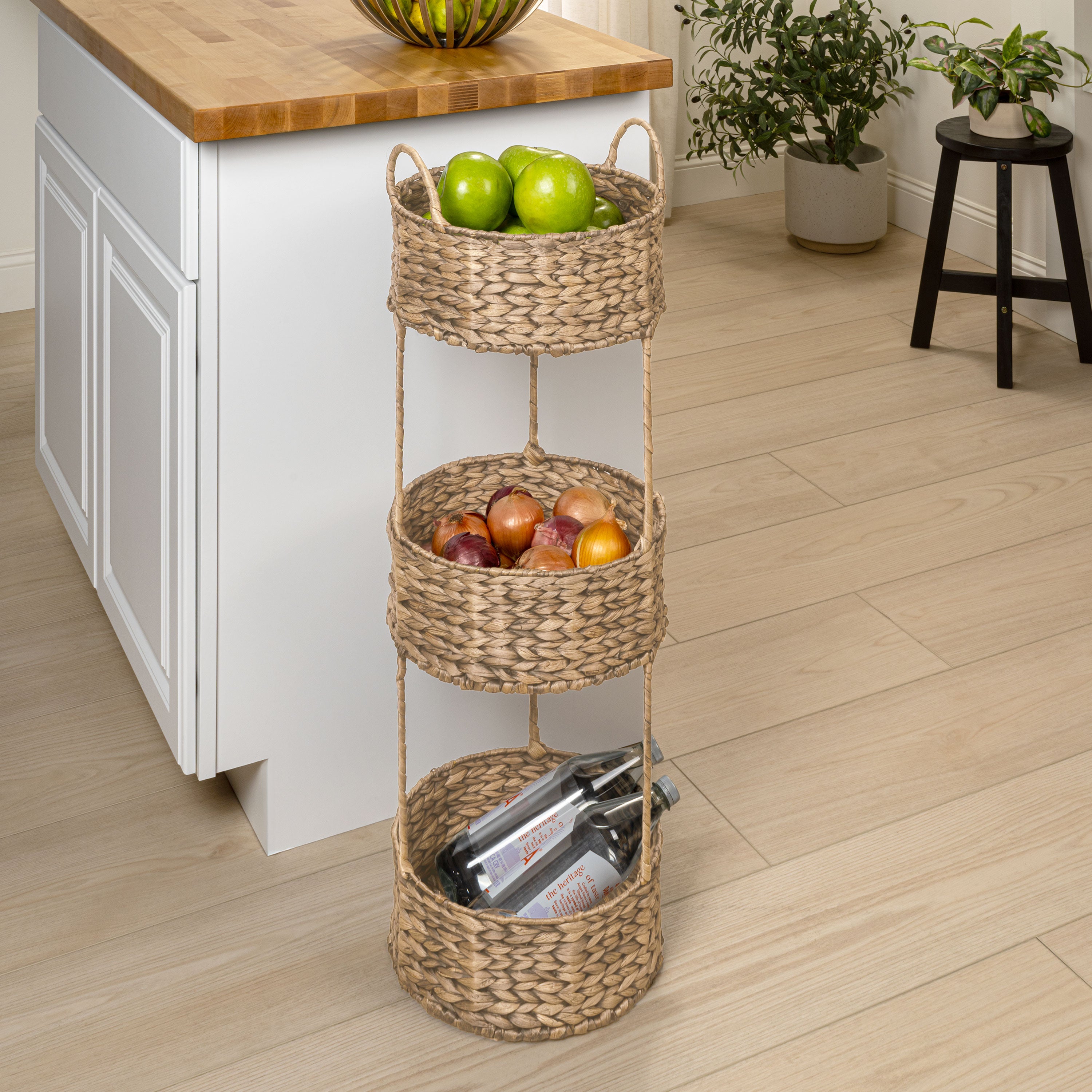 Levity Coastal Handwoven Water Hyacinth 3-Tier Round Freestanding Storage Rack with Metal Frame and Handles