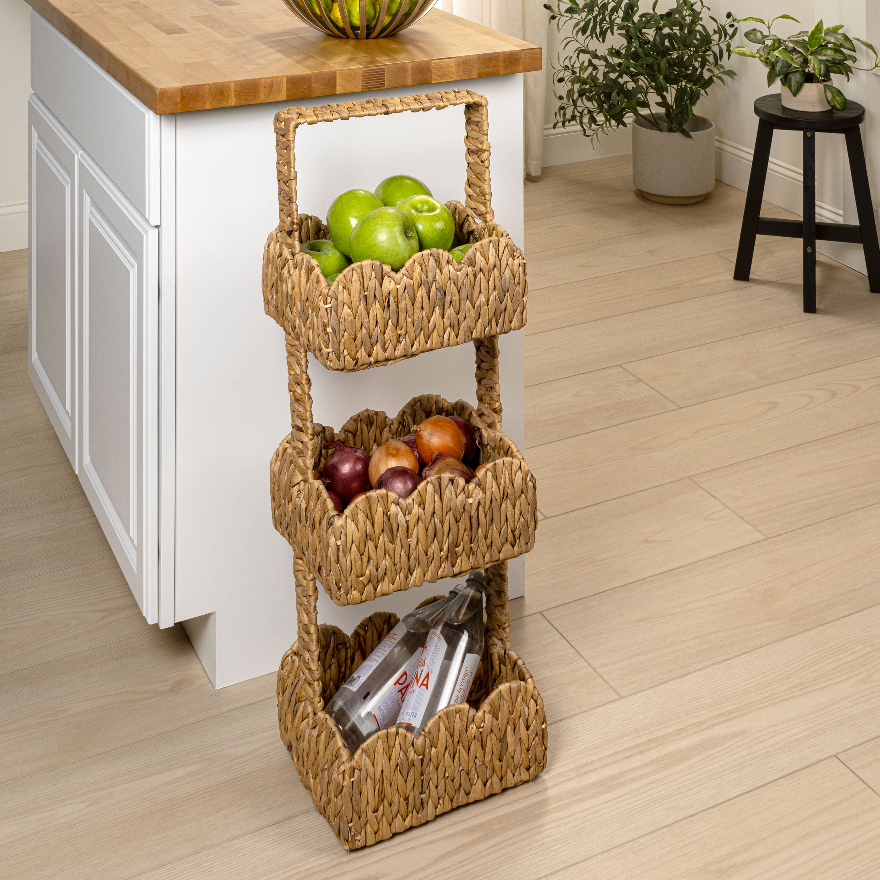 TerraCoastal Handwoven Water Hyacinth 3-Tier Scalloped Basket Freestanding Storage Tower Stand with Top Handle