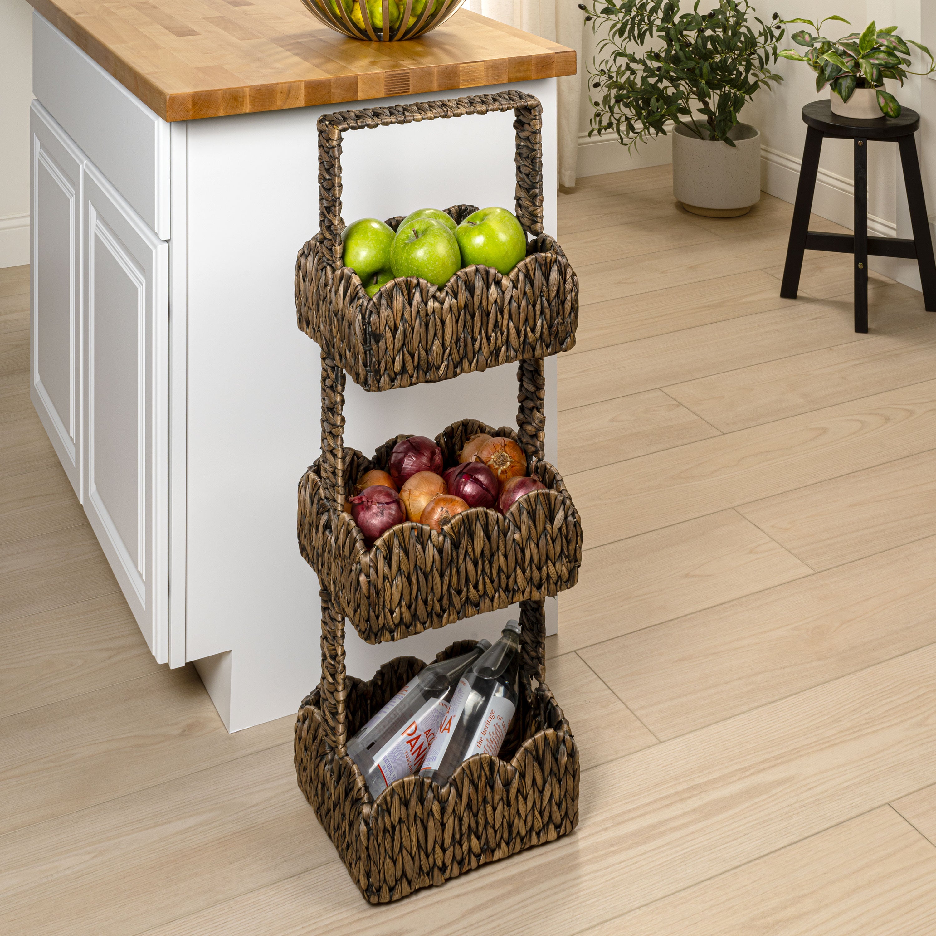 TerraCoastal Handwoven Water Hyacinth 3-Tier Scalloped Basket Freestanding Storage Tower Stand with Top Handle