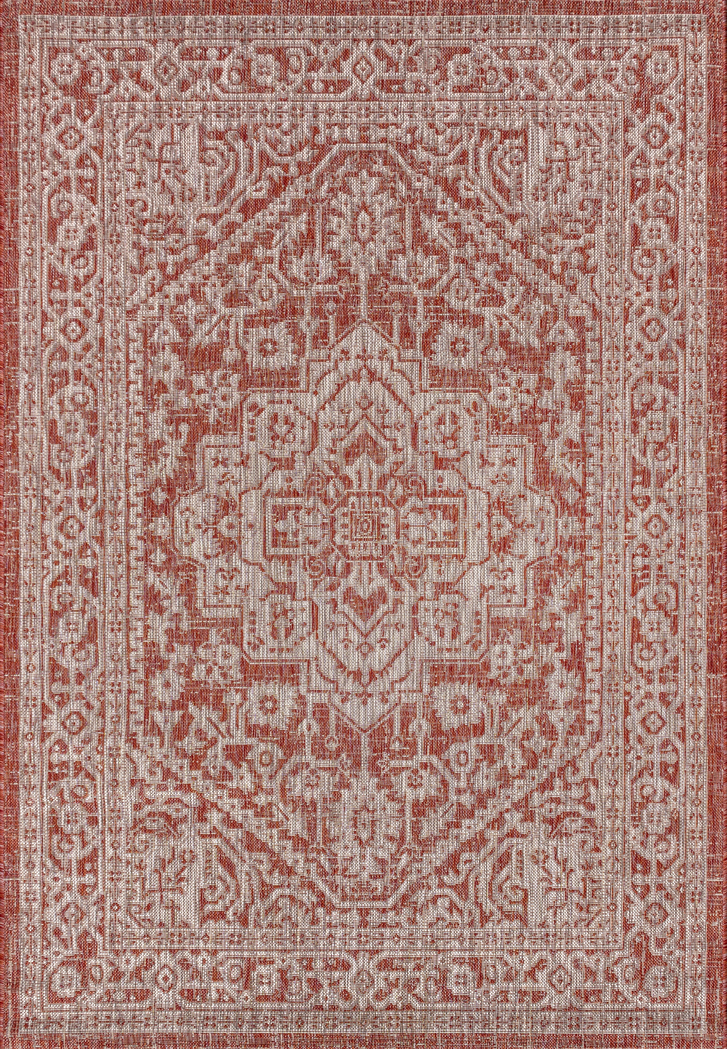 Sinjuri Medallion Textured Weave Indoor/Outdoor Area Rug