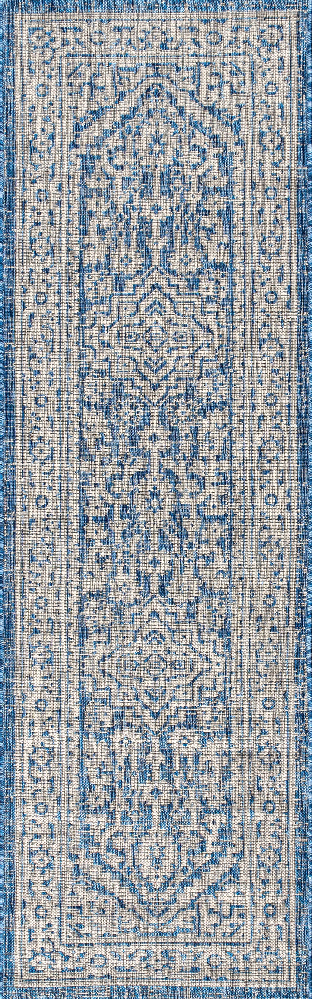 Sinjuri Medallion Textured Weave Indoor/Outdoor Area Rug