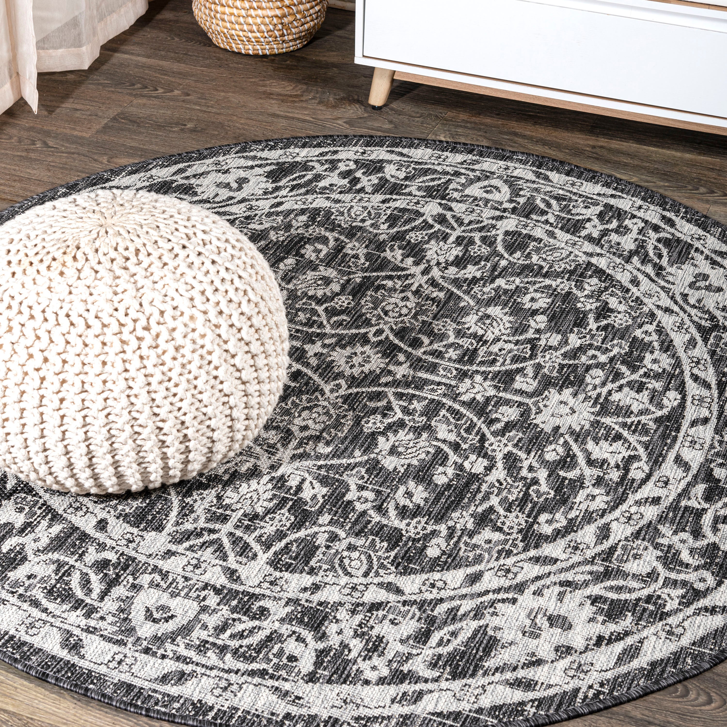Palazzo Vine and Border Textured Weave Indoor/Outdoor Area Rug