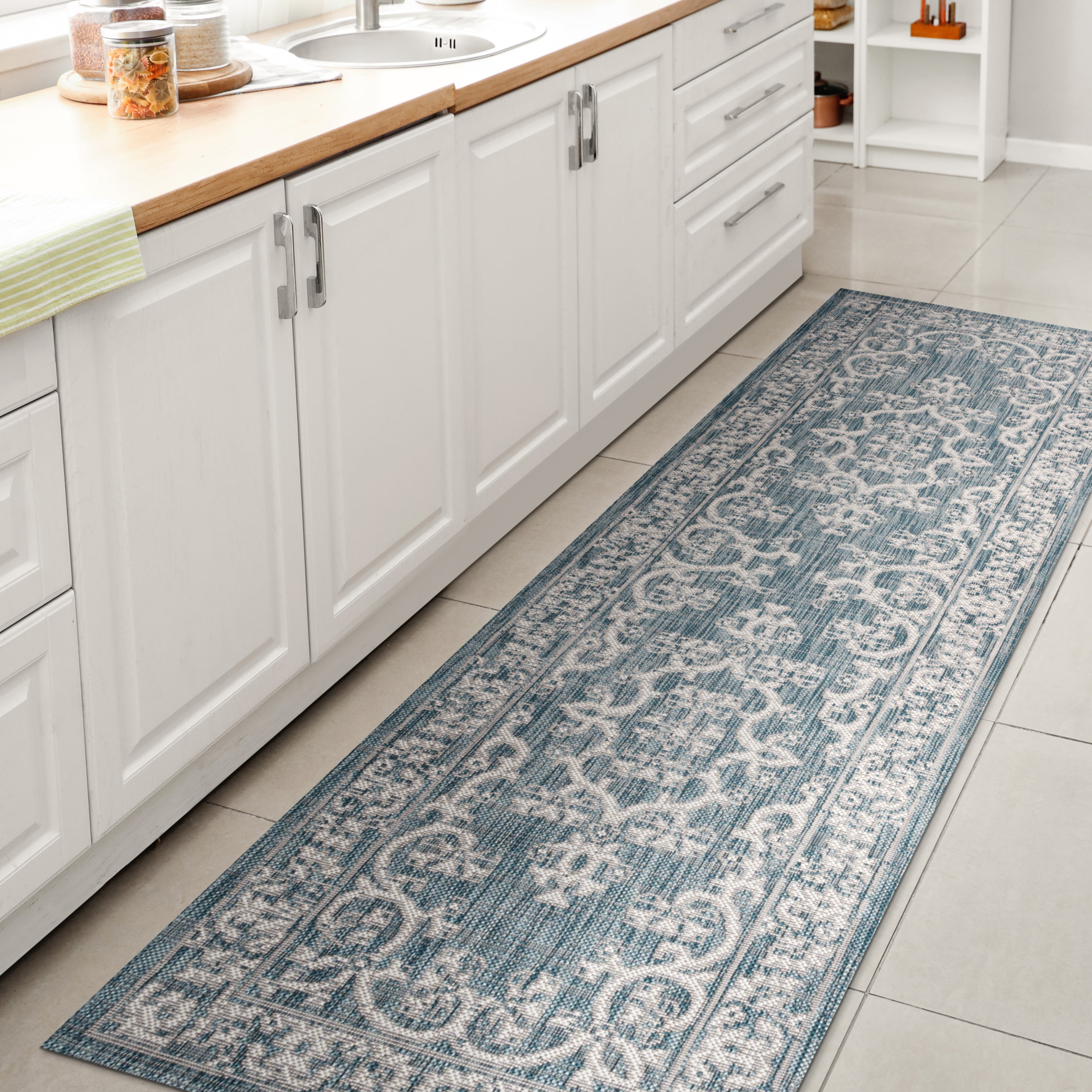 Galon Filigree Indoor/Outdoor Area Rug