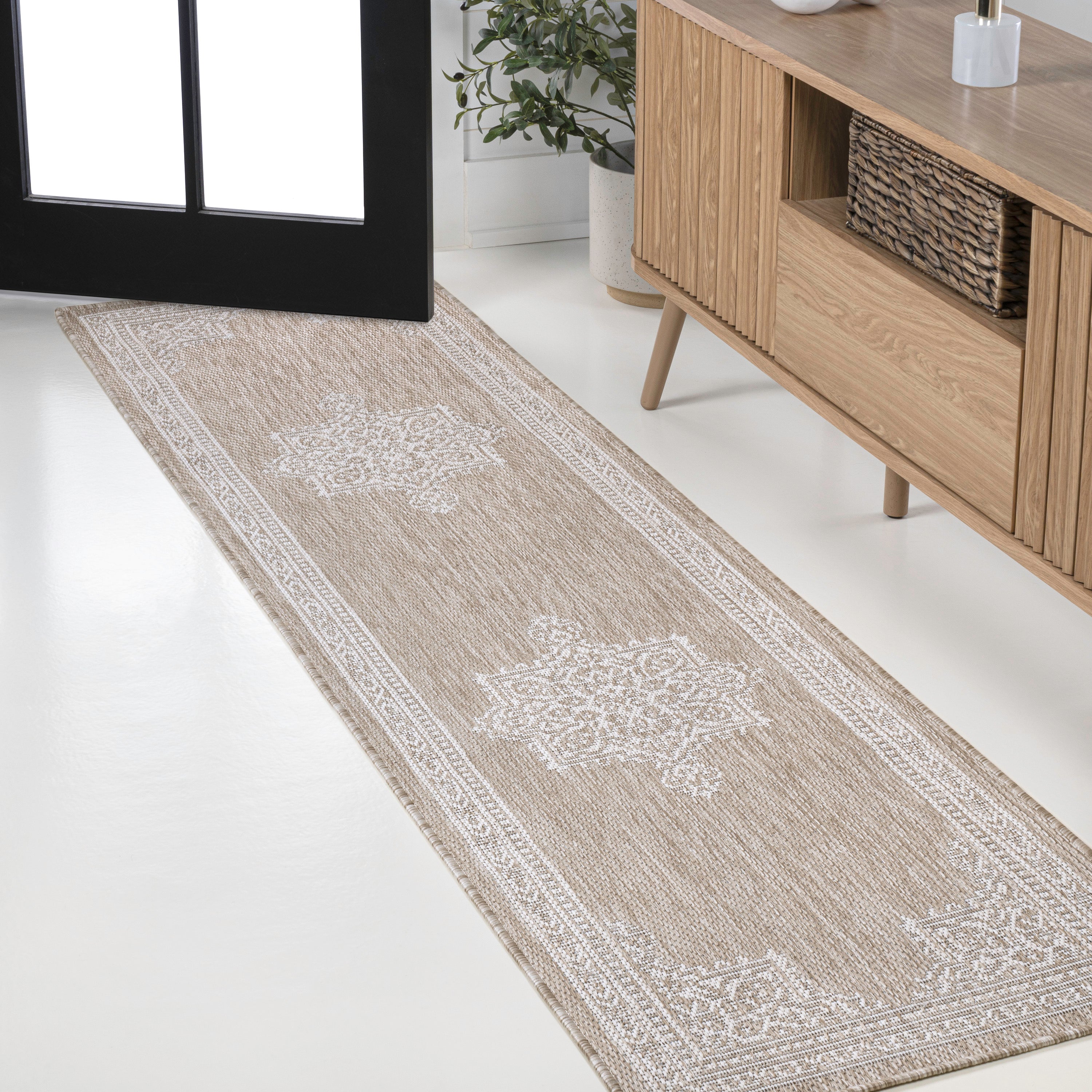 Arden Vintage Casual Medallion Indoor/Outdoor Area Rug