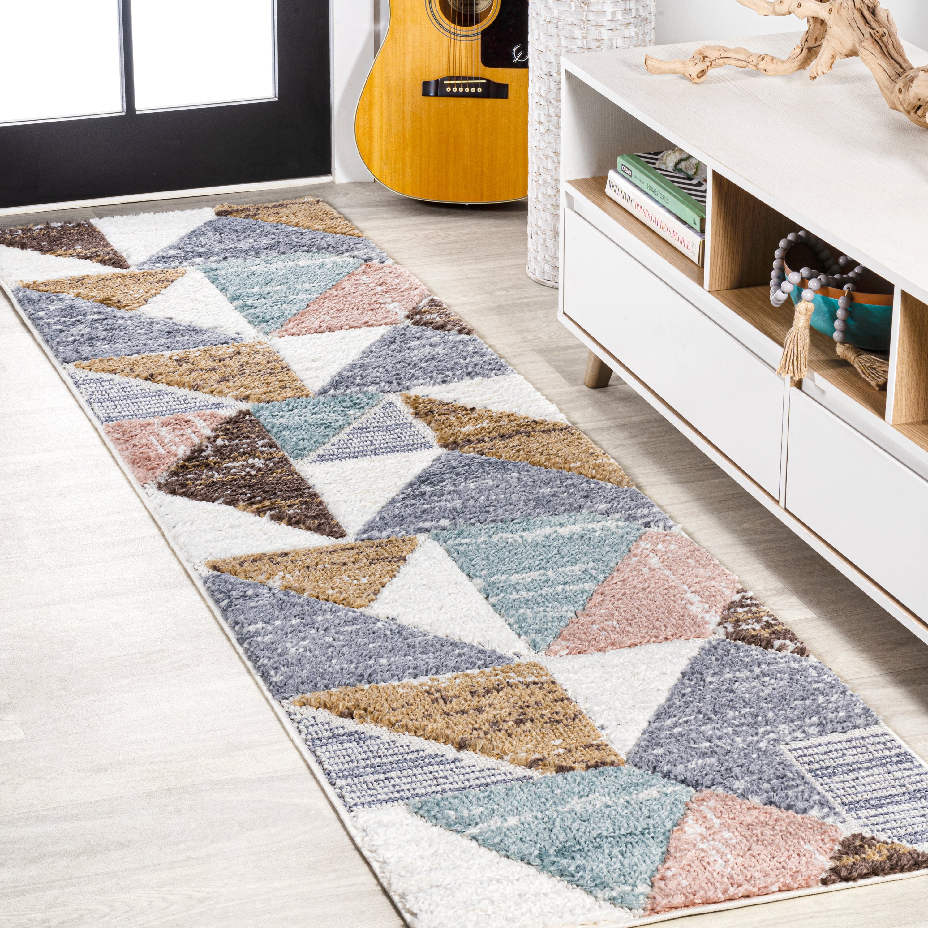 Aileen Geometric Scandi Colorblock Carved