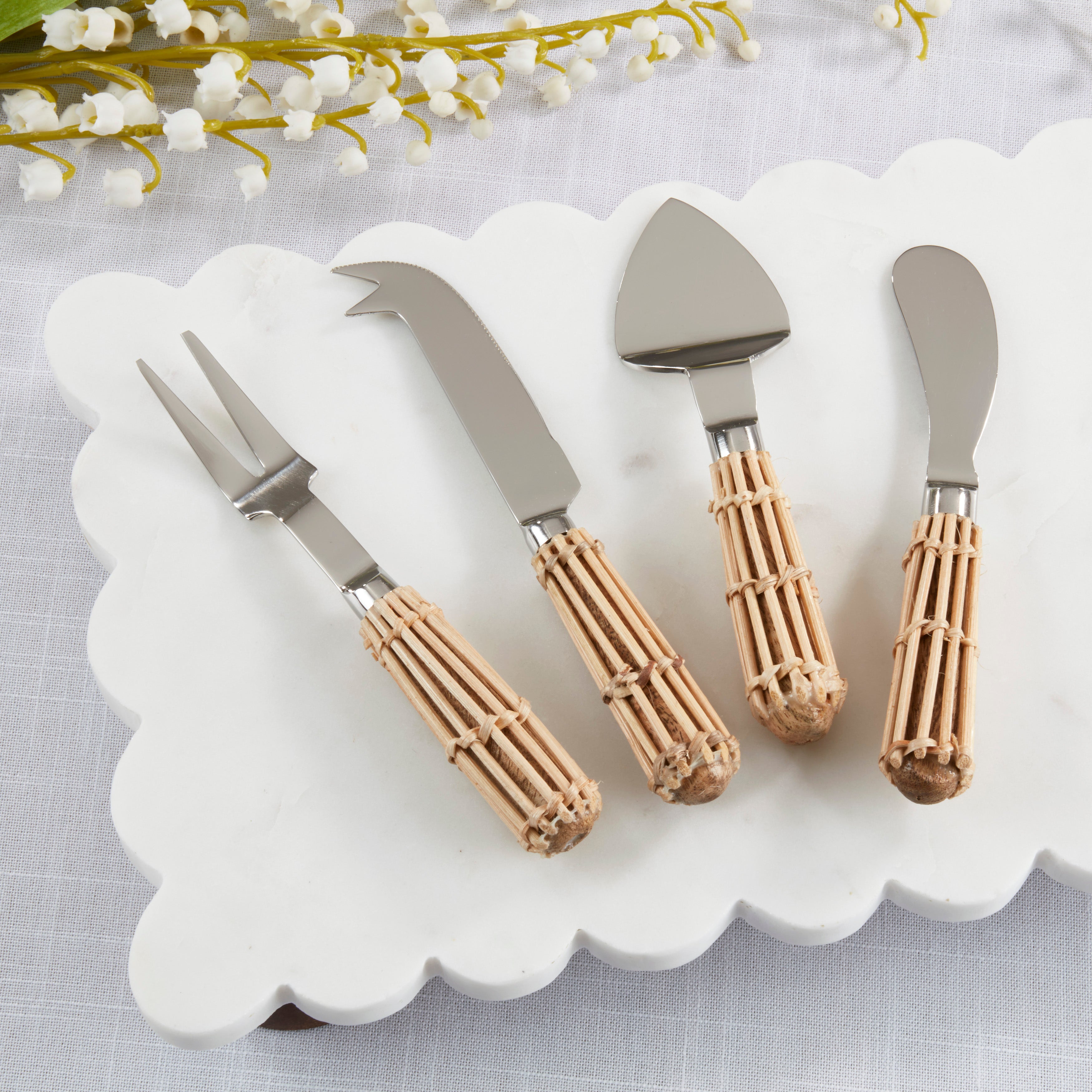 Wicker Handle Cheese Knife Set