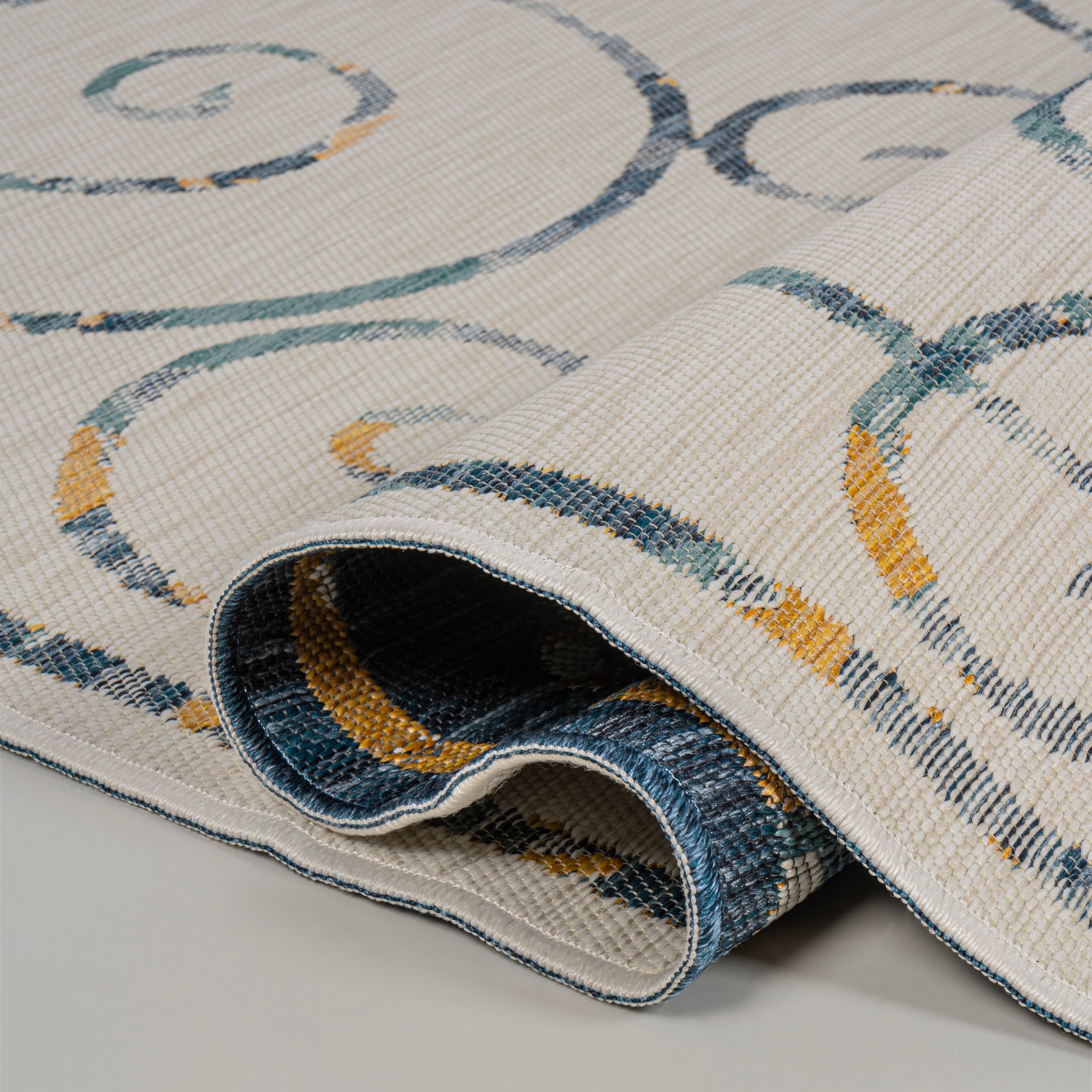 Danae Classic Cottage Filigree Scroll Reversible Machine-Washable Indoor/Outdoor Runner Rug