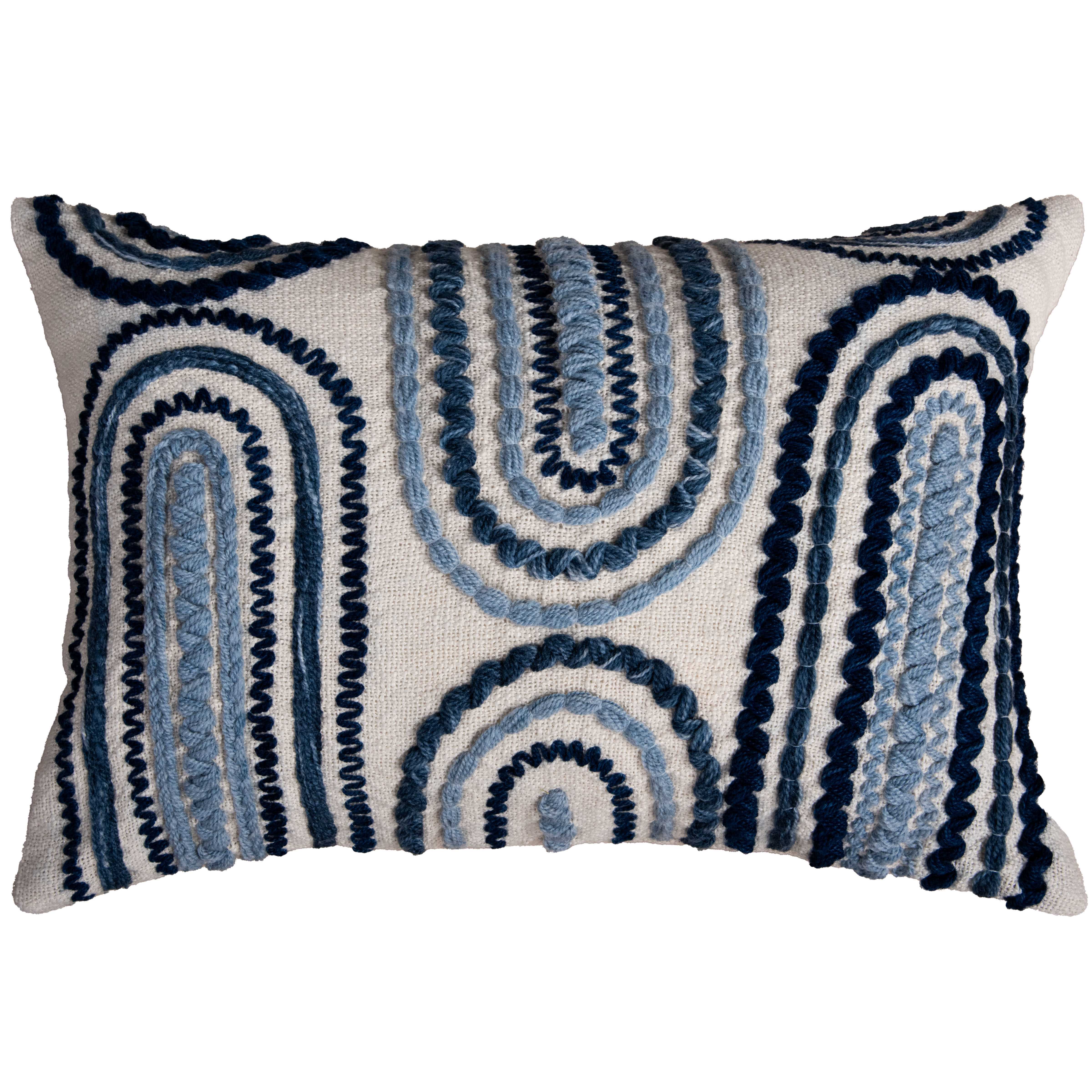 Indoor/Outdoor Wavy Decorative Throw Pillow