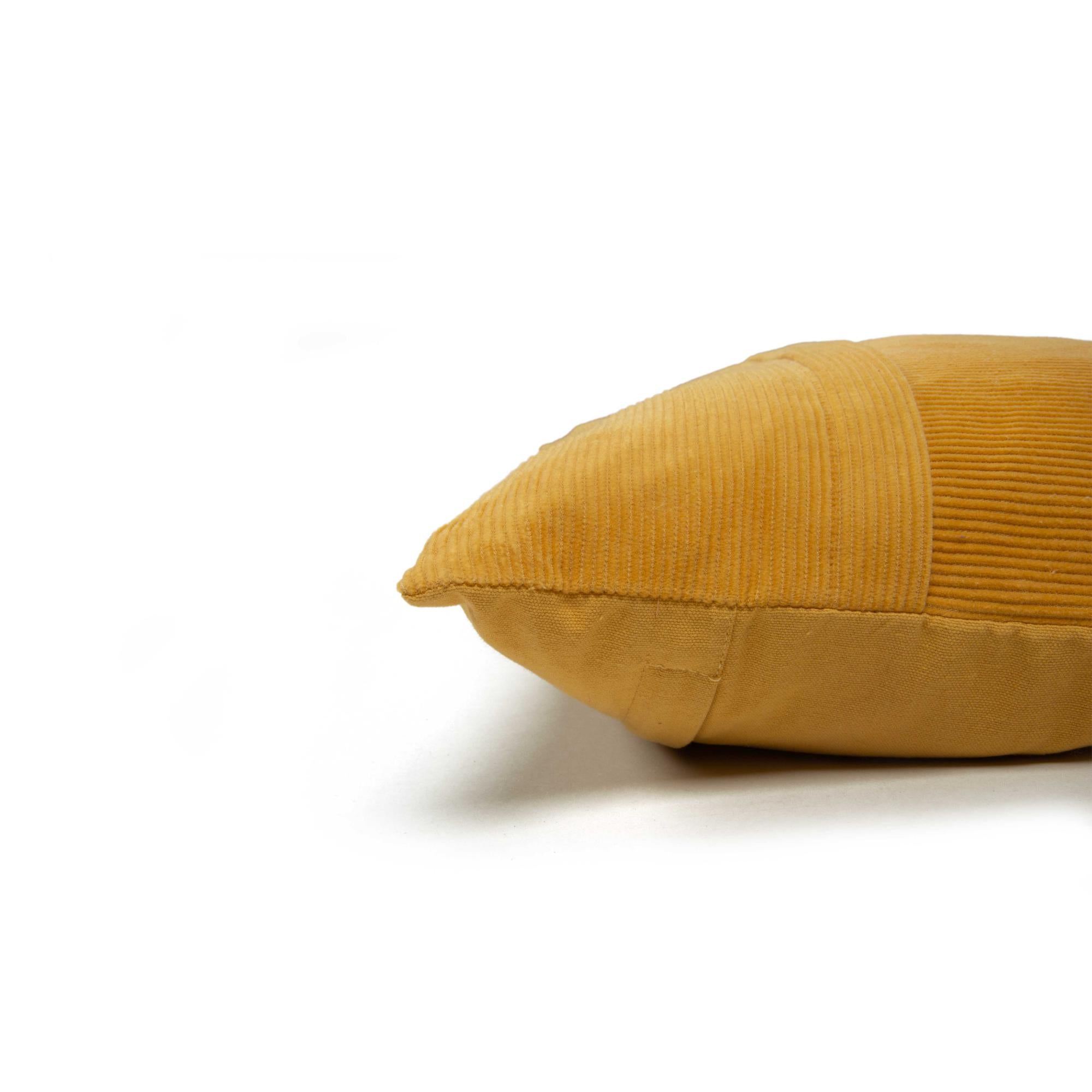 Woven 100% Cotton Solid Decorative Throw Pillow