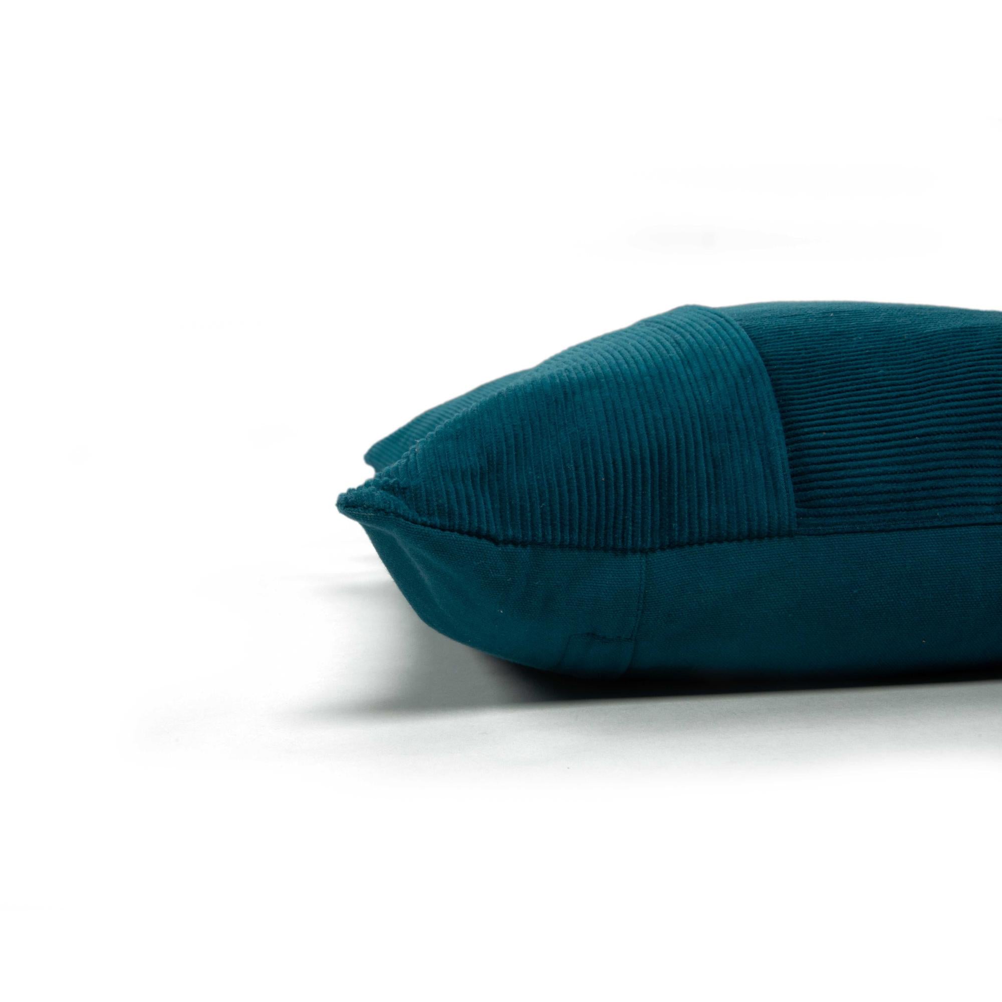 Woven 100% Cotton Solid Decorative Throw Pillow