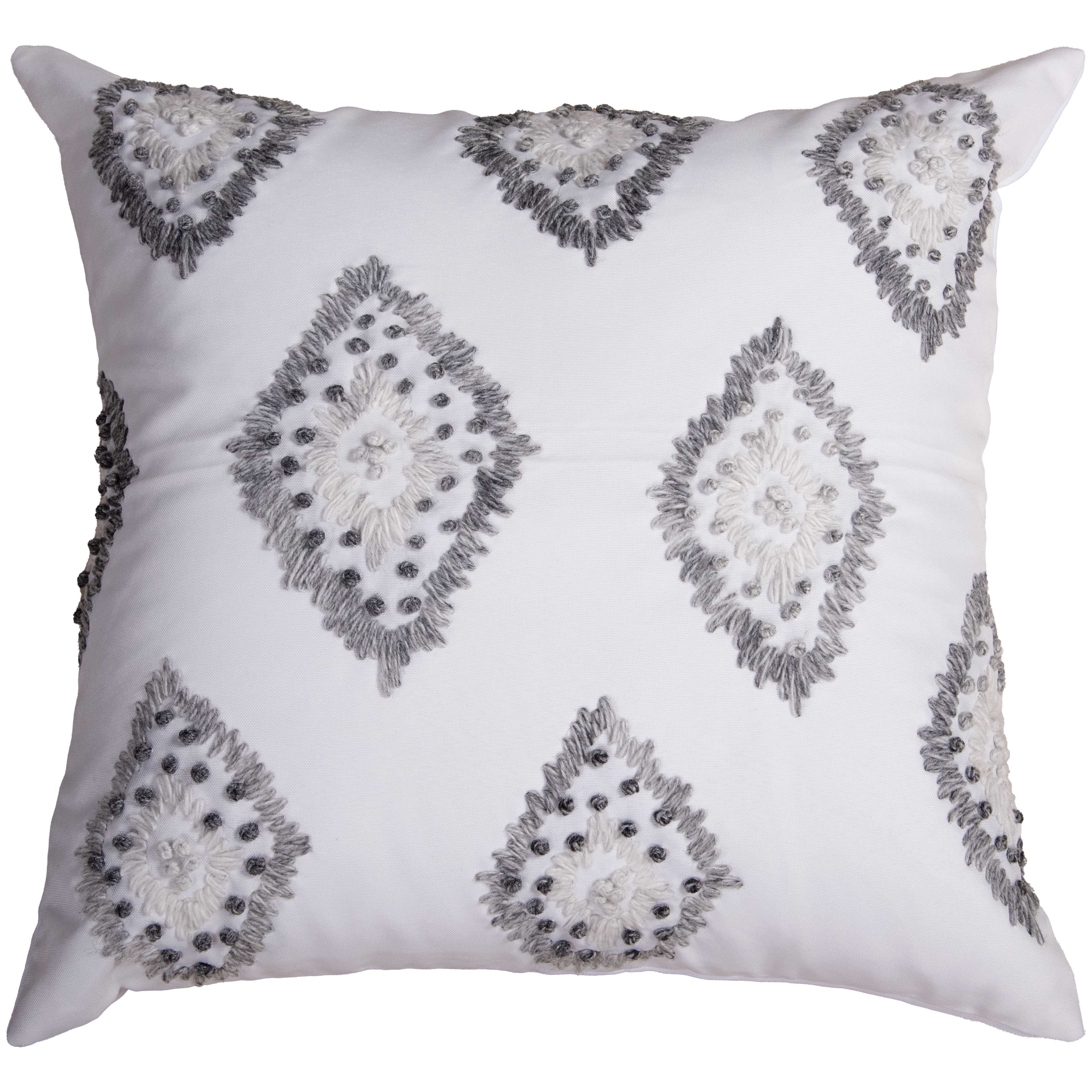 Indoor/Outdoor Diamond Decorative Throw Pillow