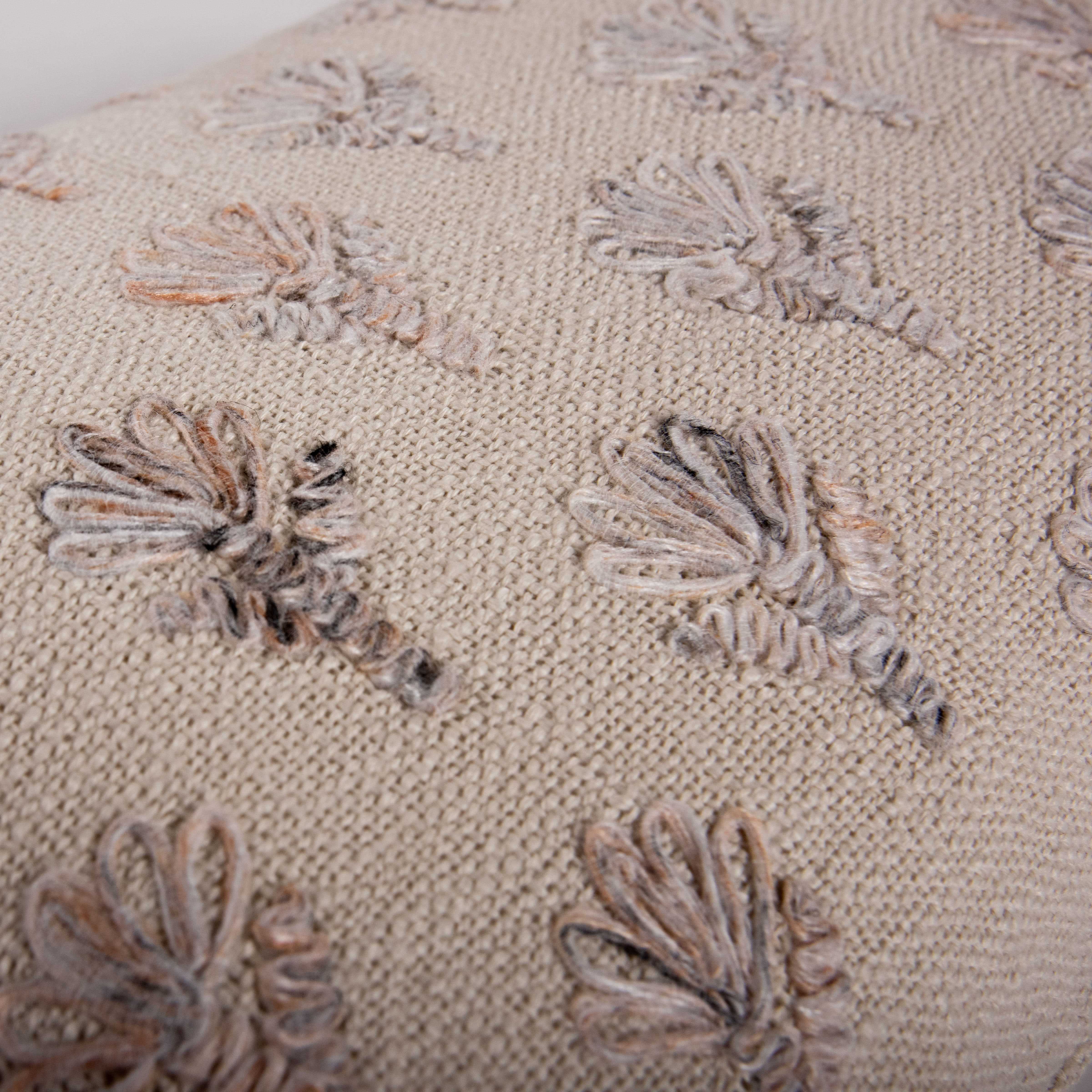 Indoor/Outdoor Embroidered Botanical Decorative Throw Pillow