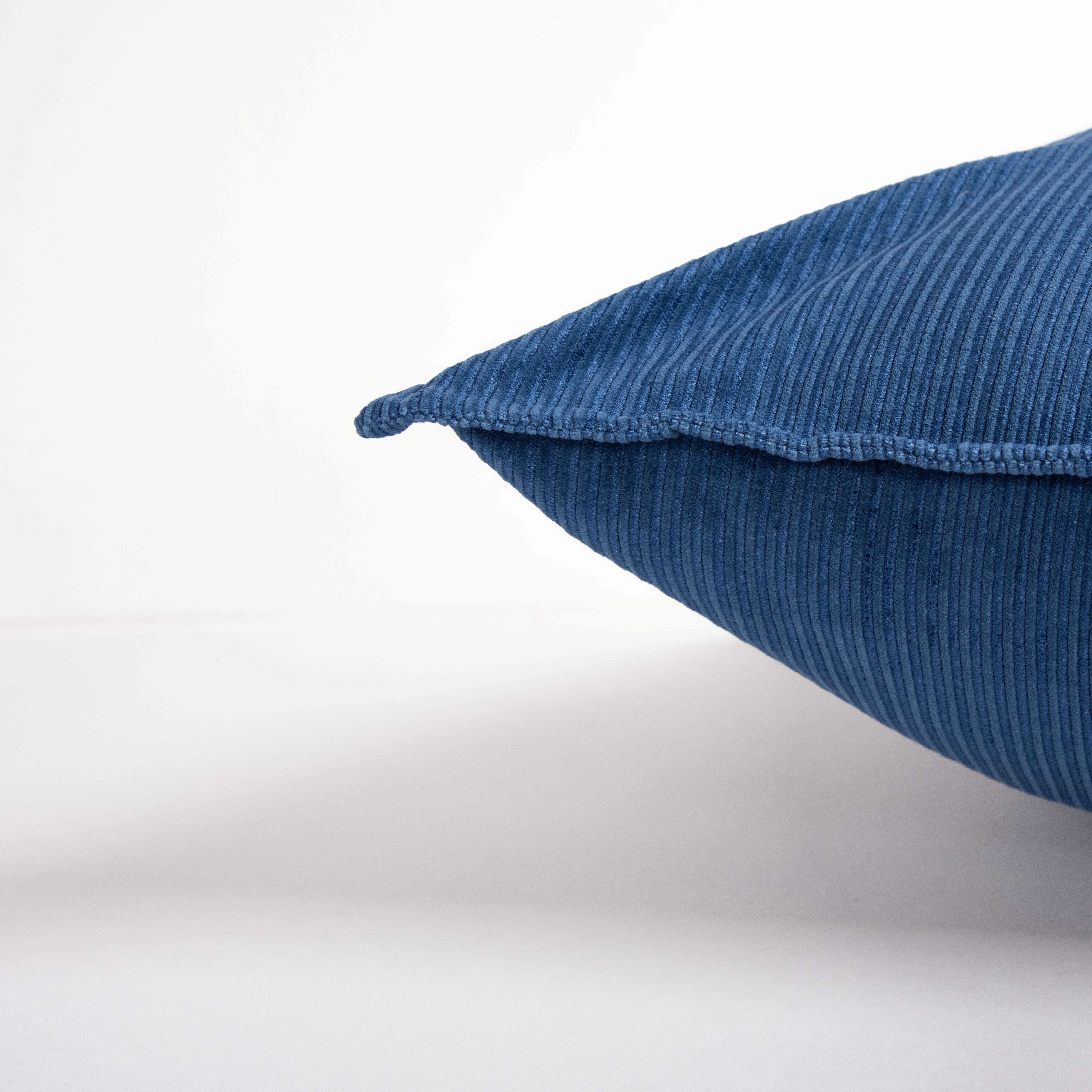 Woven Velvet Corduroy Flanged Solid Decorative Throw Pillow