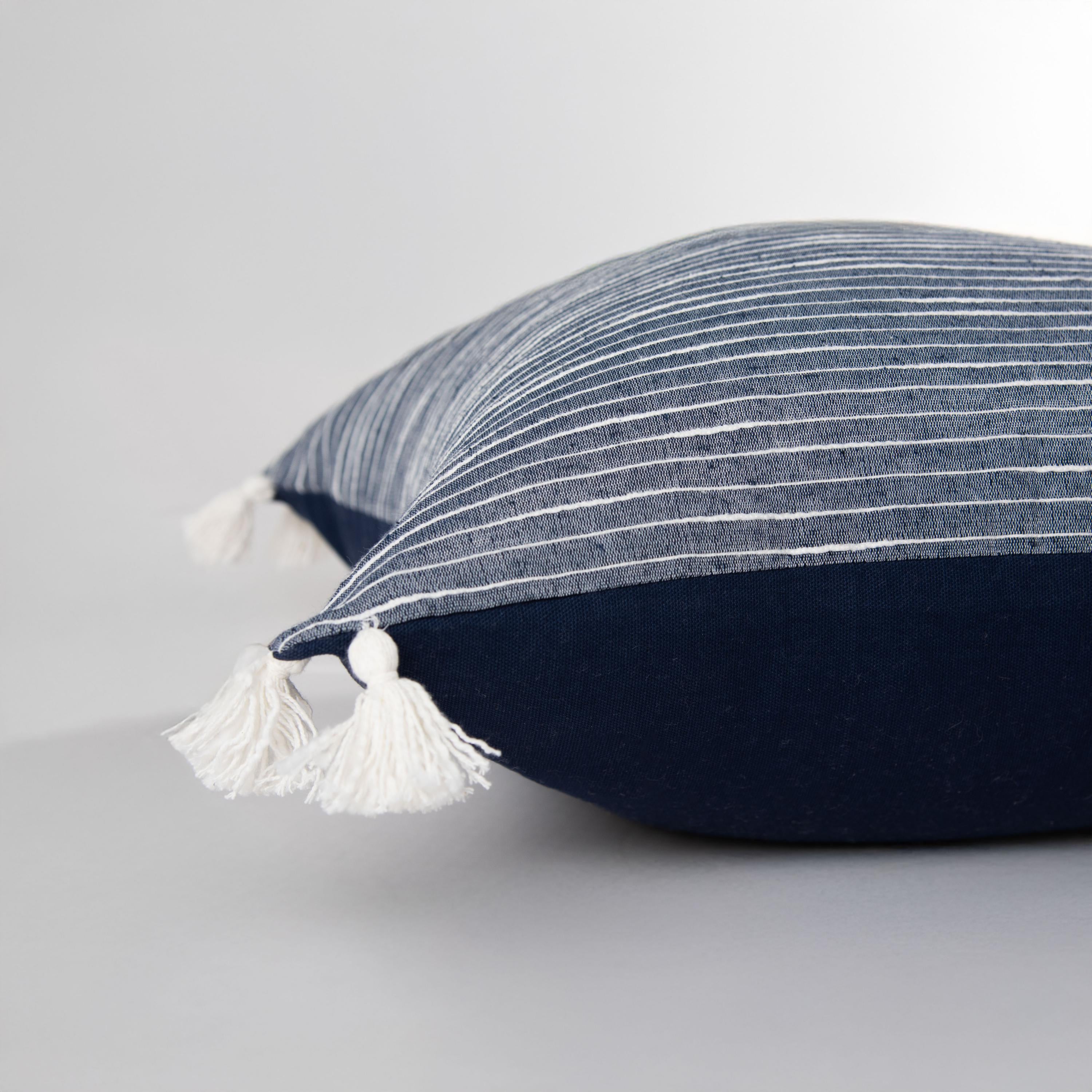 Striped Tassel Decorative Throw Pillow