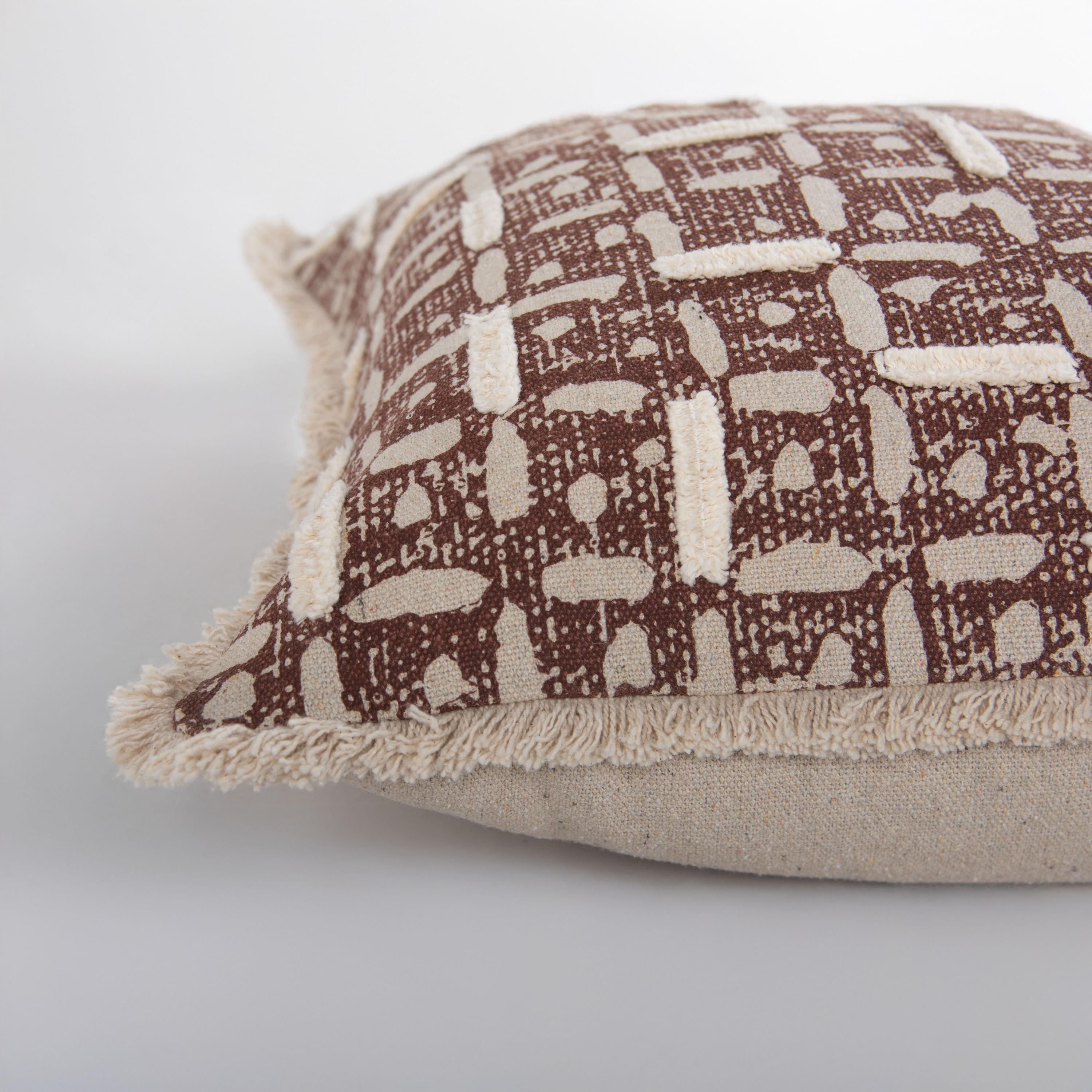 Printed Abstract Decorative Throw Pillow