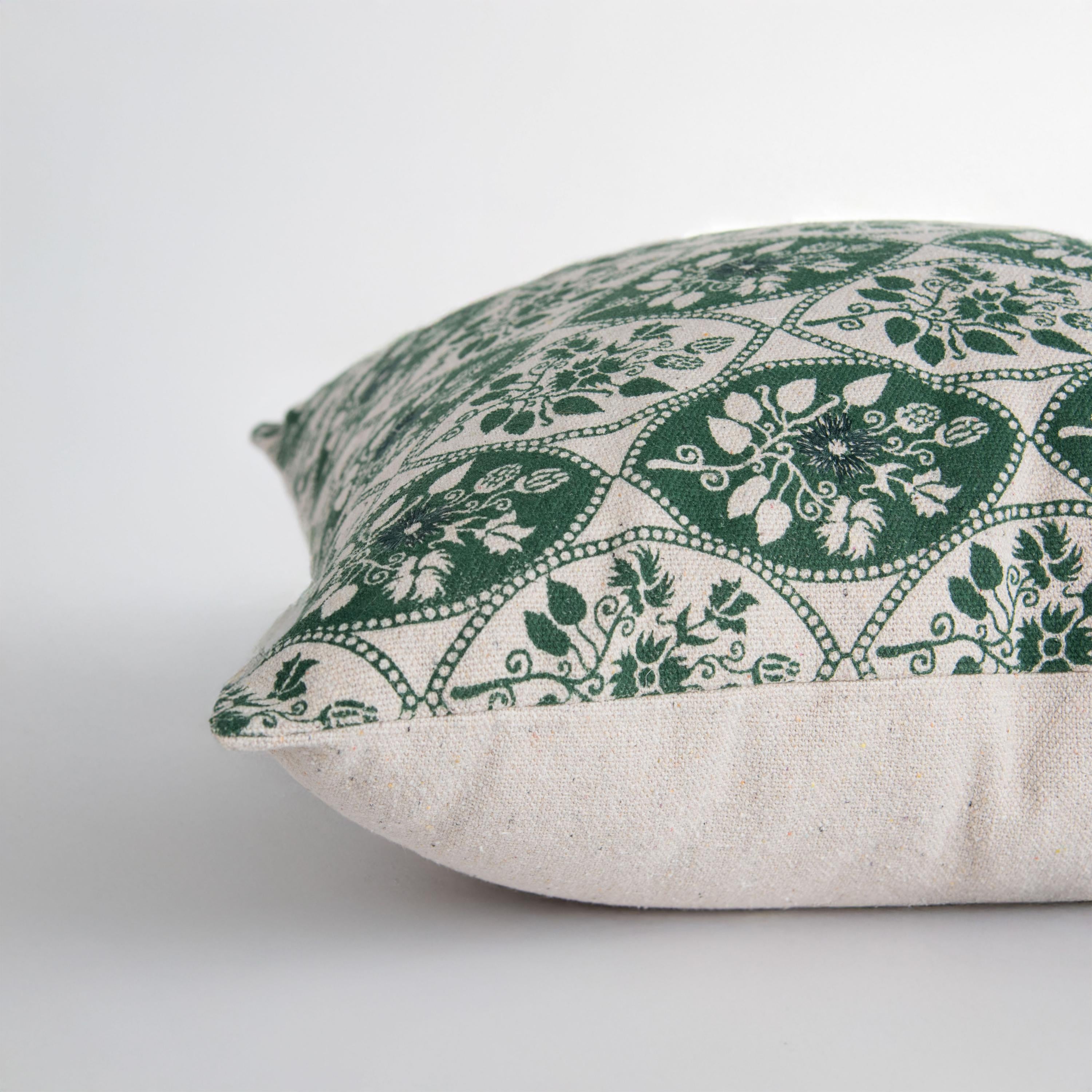 Oval Checker Floral Decorative Throw Pillow