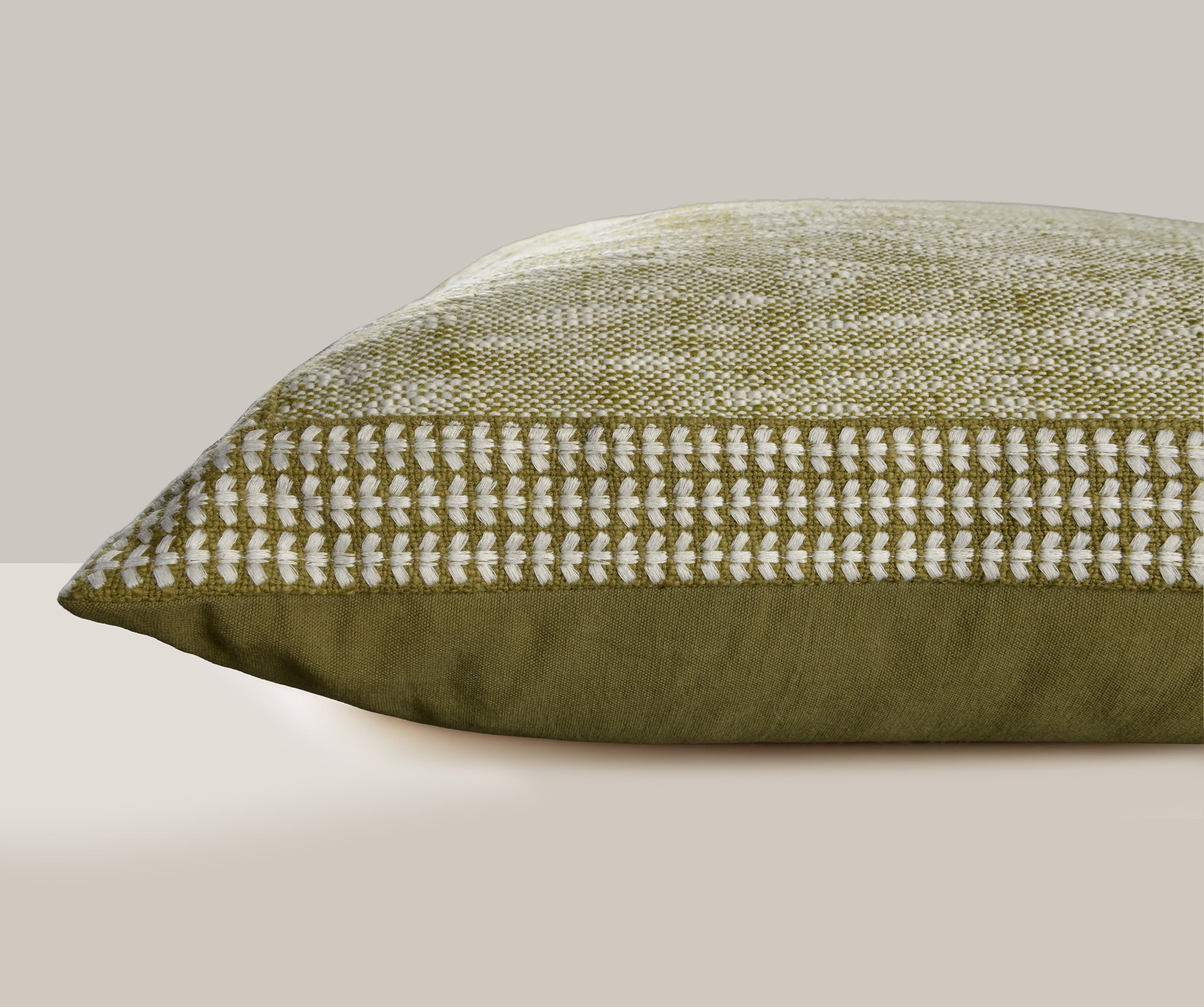 Yarn Dyed Woven Cotton Knife Edge Decorative Throw Pillow