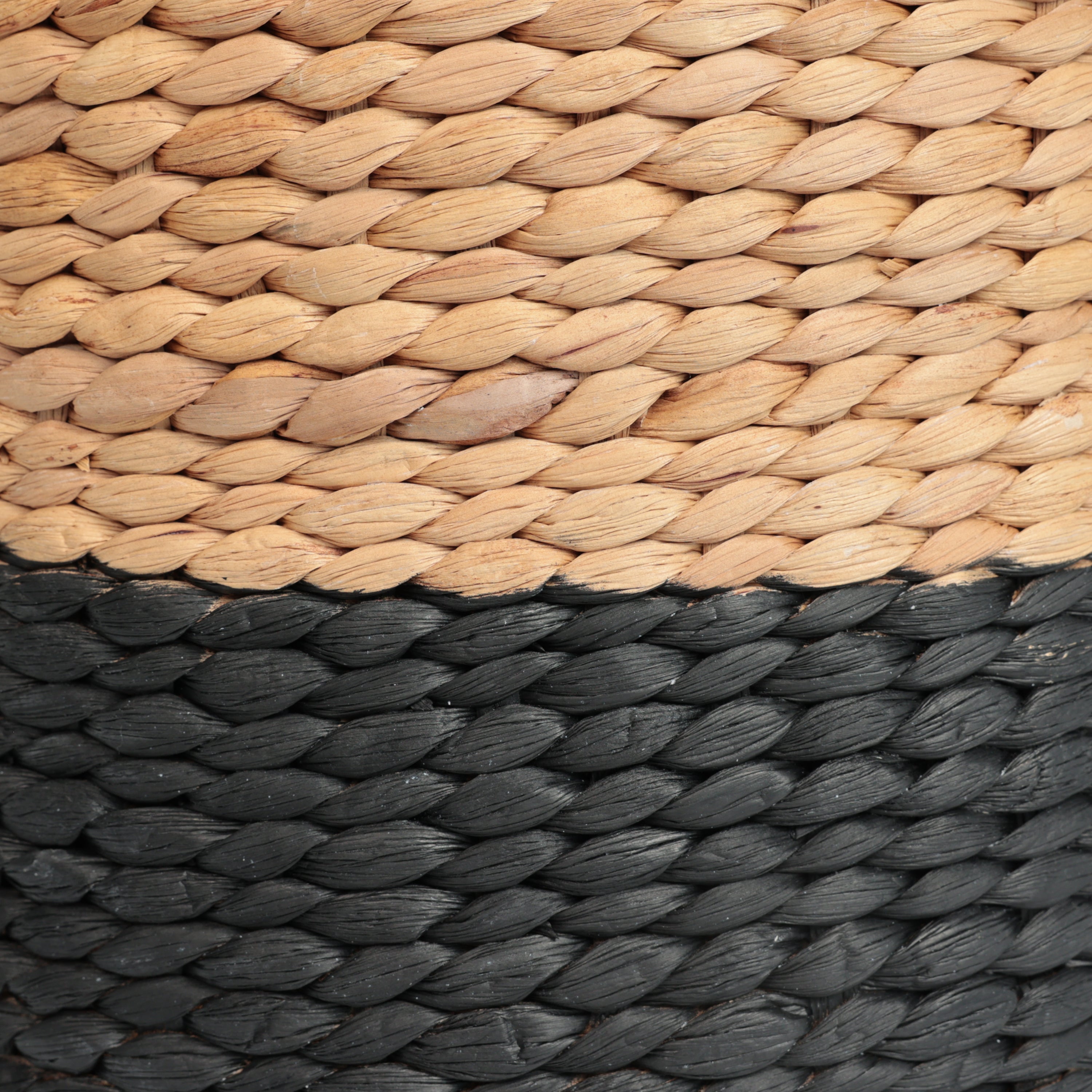 Aimee 15.7" Modern Two-Tone Hand-Woven Hyacinth Stool/Ottoman