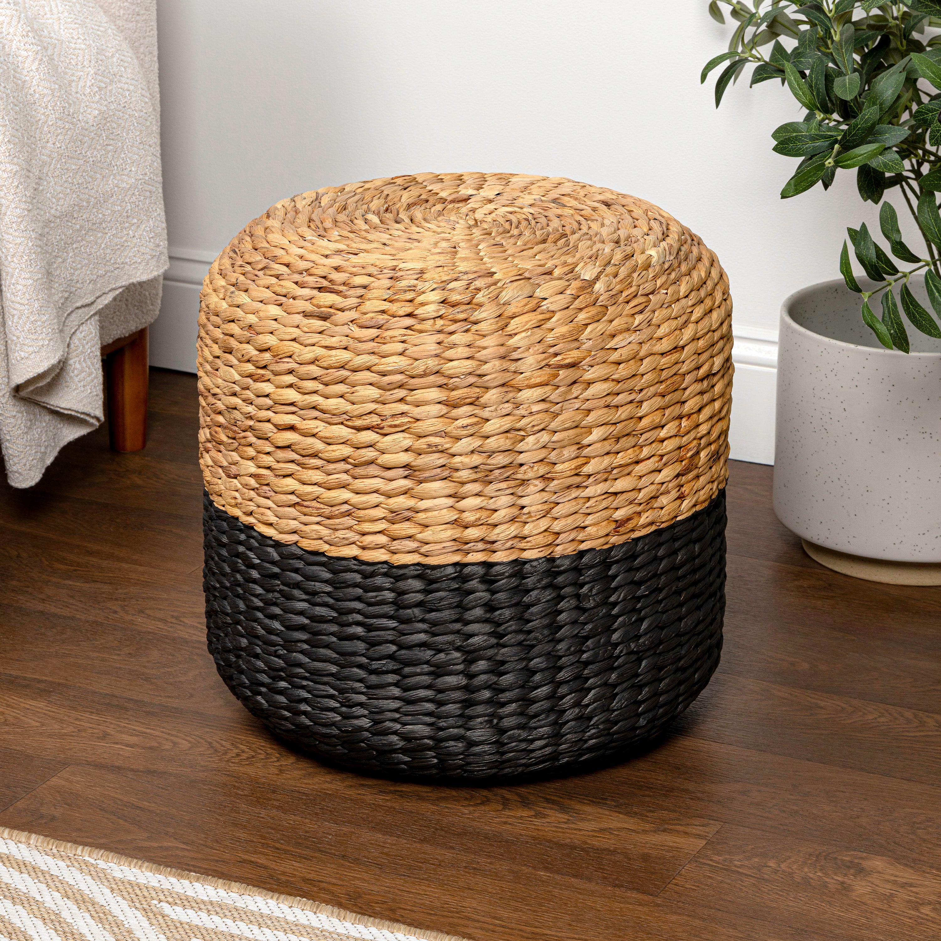 Aimee 15.7" Modern Two-Tone Hand-Woven Hyacinth Stool/Ottoman