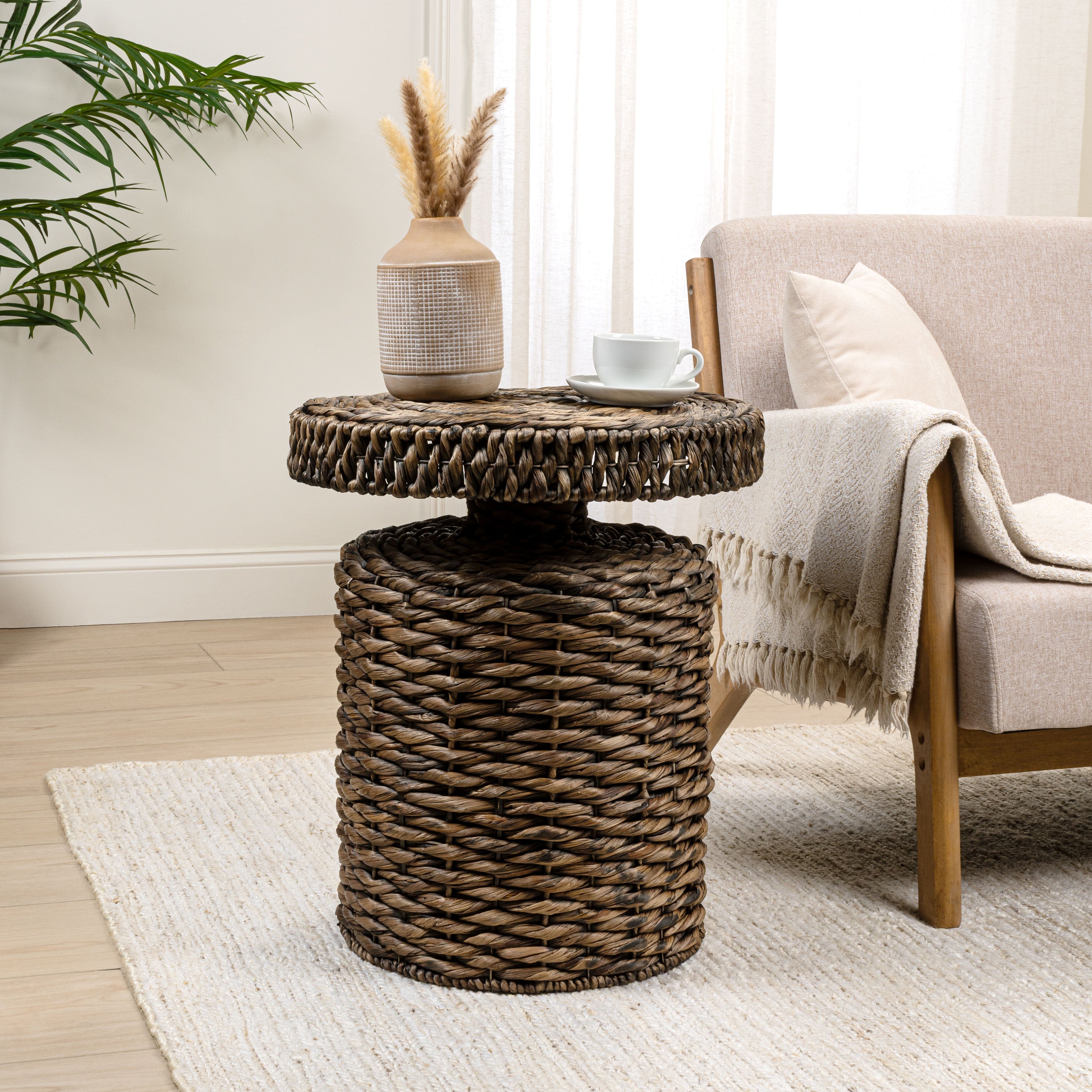 Marisol 19.65" Coastal Bohemian Handwoven Water Hyacinth Round Accent Side Table