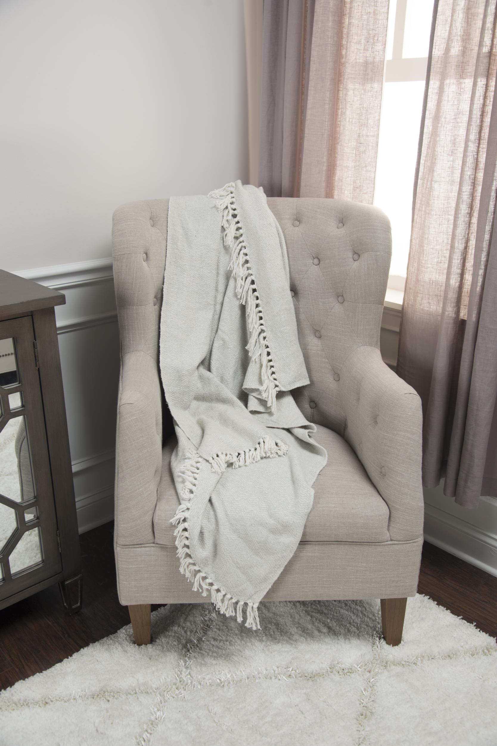 Woven Chevron 100% Cotton Throw