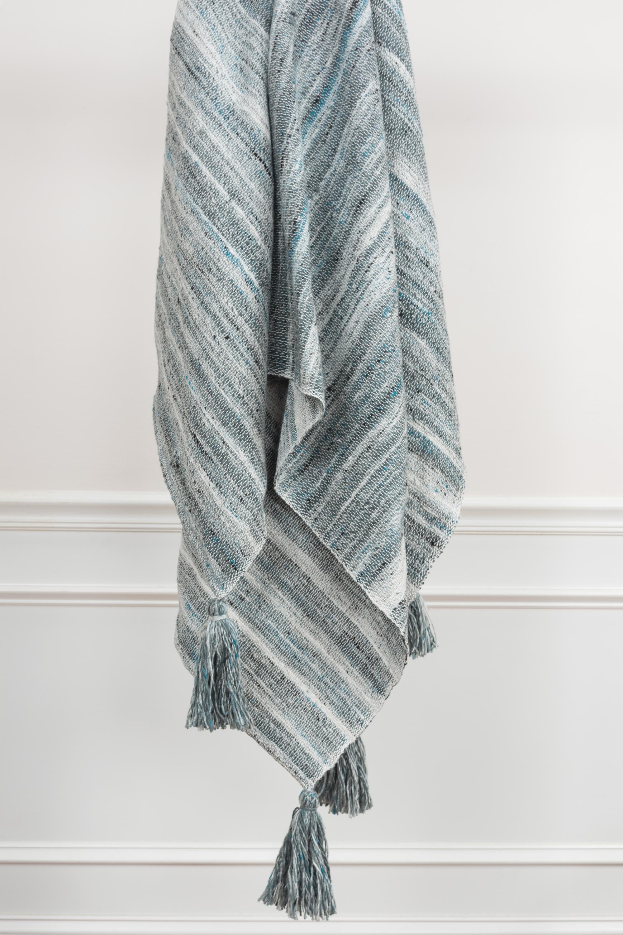 Woven Abstract Tassel Throw