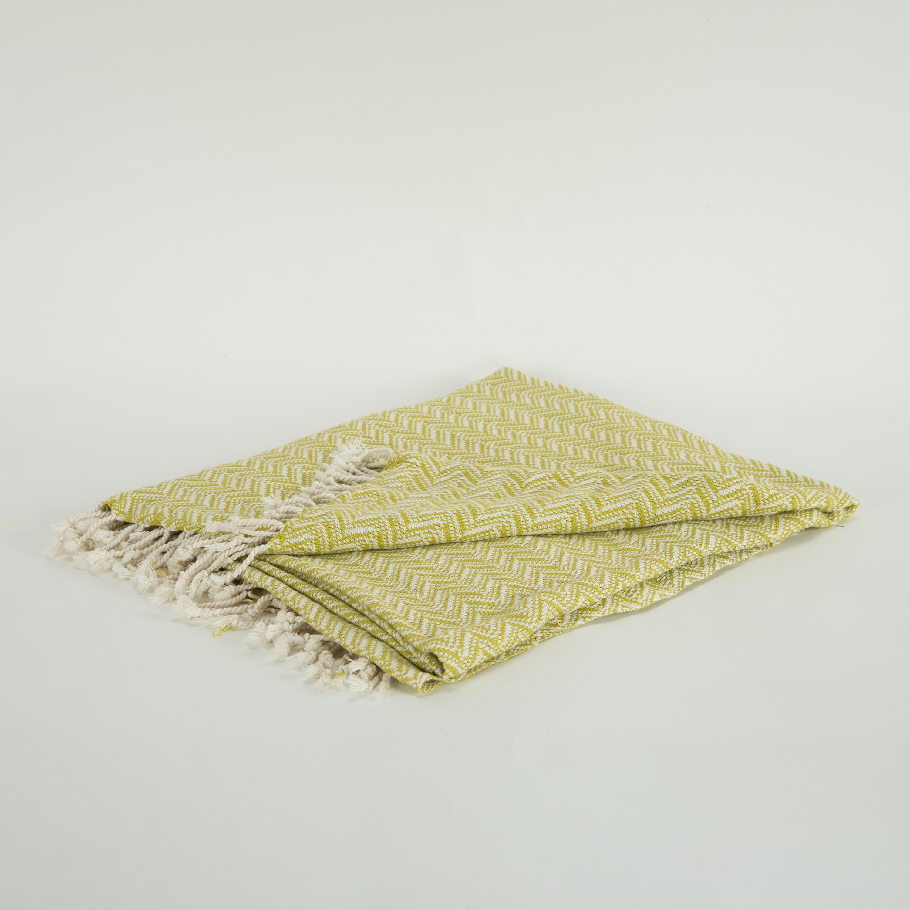 Hand Loomed Chevron 100% Cotton Throw