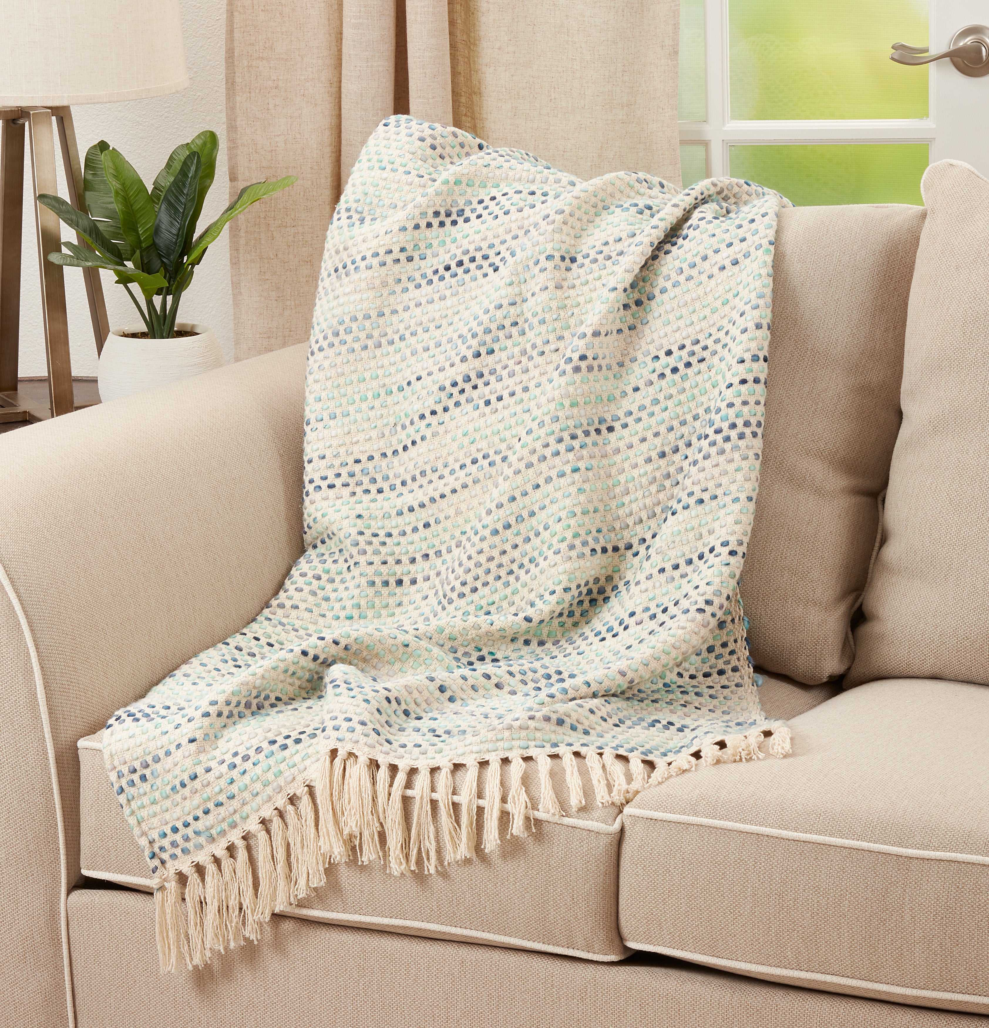 Confetti Design Throw Blanket