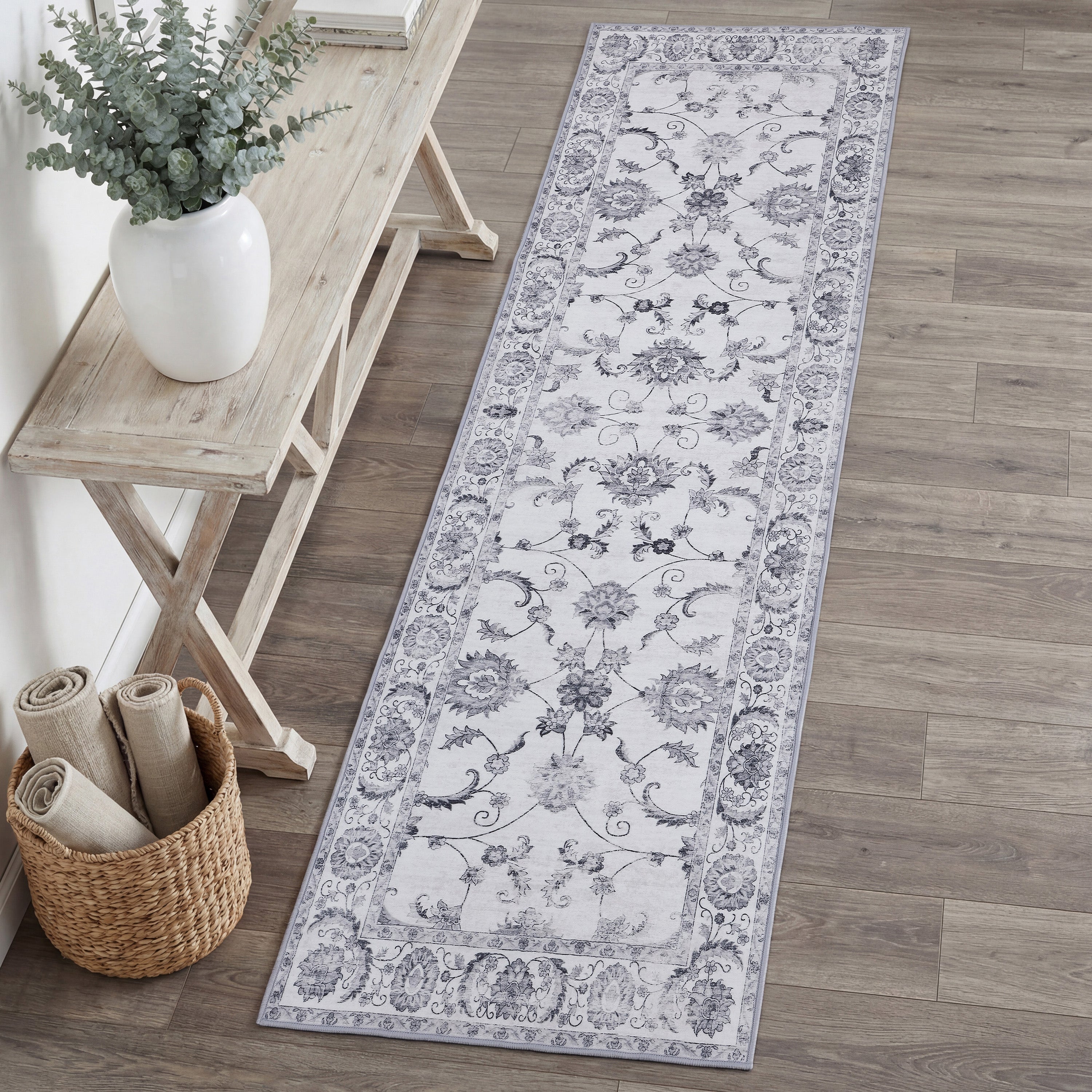 Arabella Vintage Floral Border Non-Slip Machine-Washable Rug