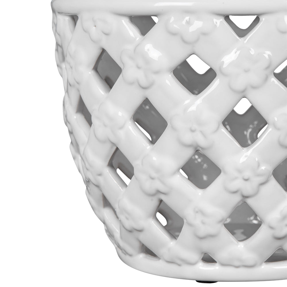 Brackets Ceramic Lidded Jar with Lattice Design and Tiny Flower Pattern