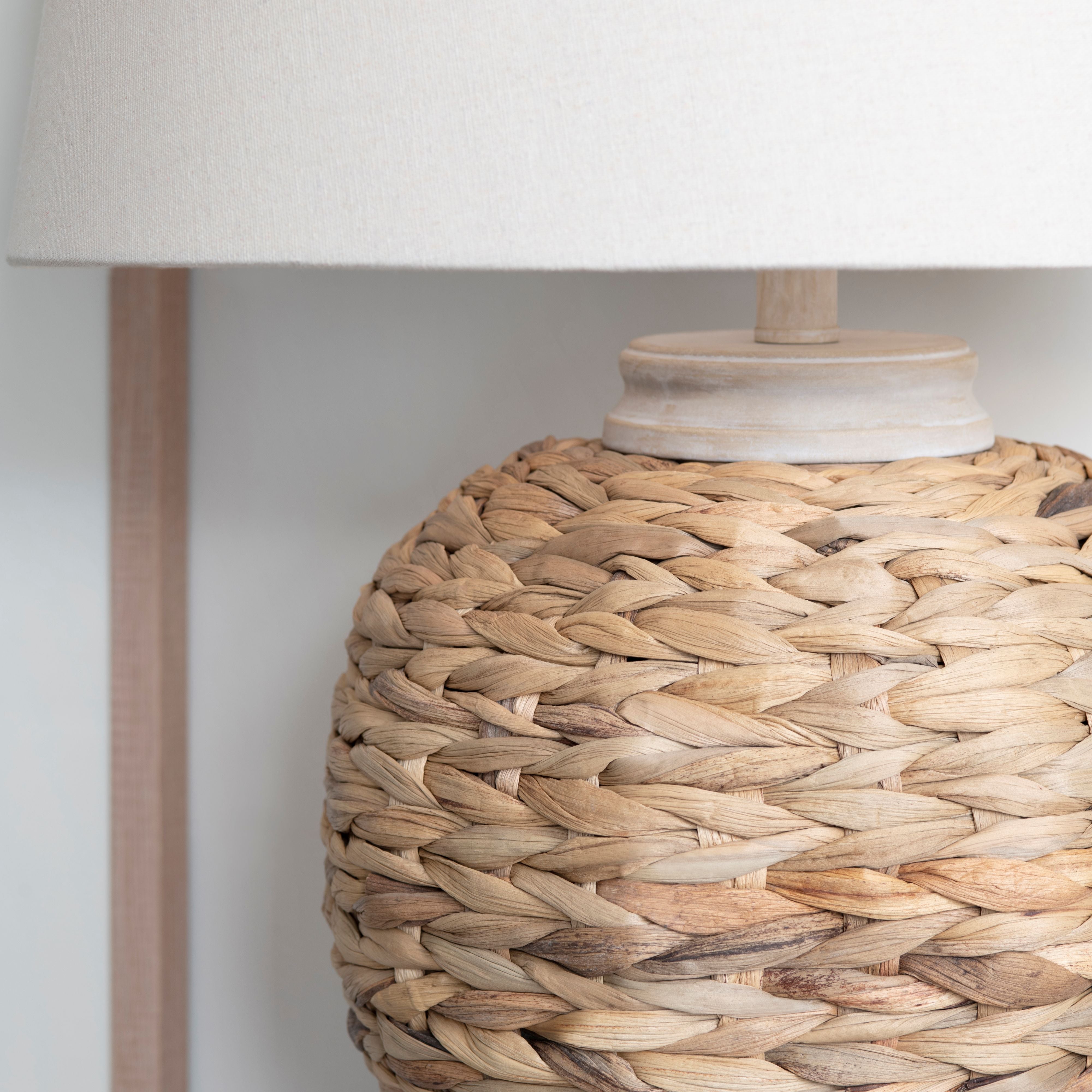 Sea Grass Table Lamp