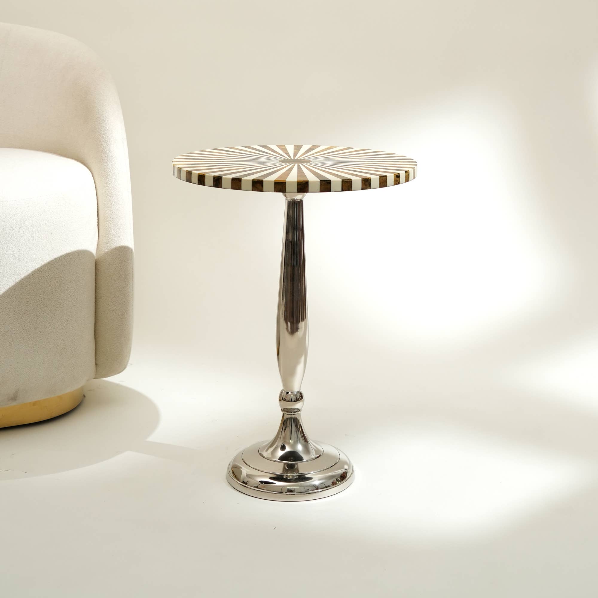 Decorative & Modern Nickel-Plated Resin Side Table-15X15X21"