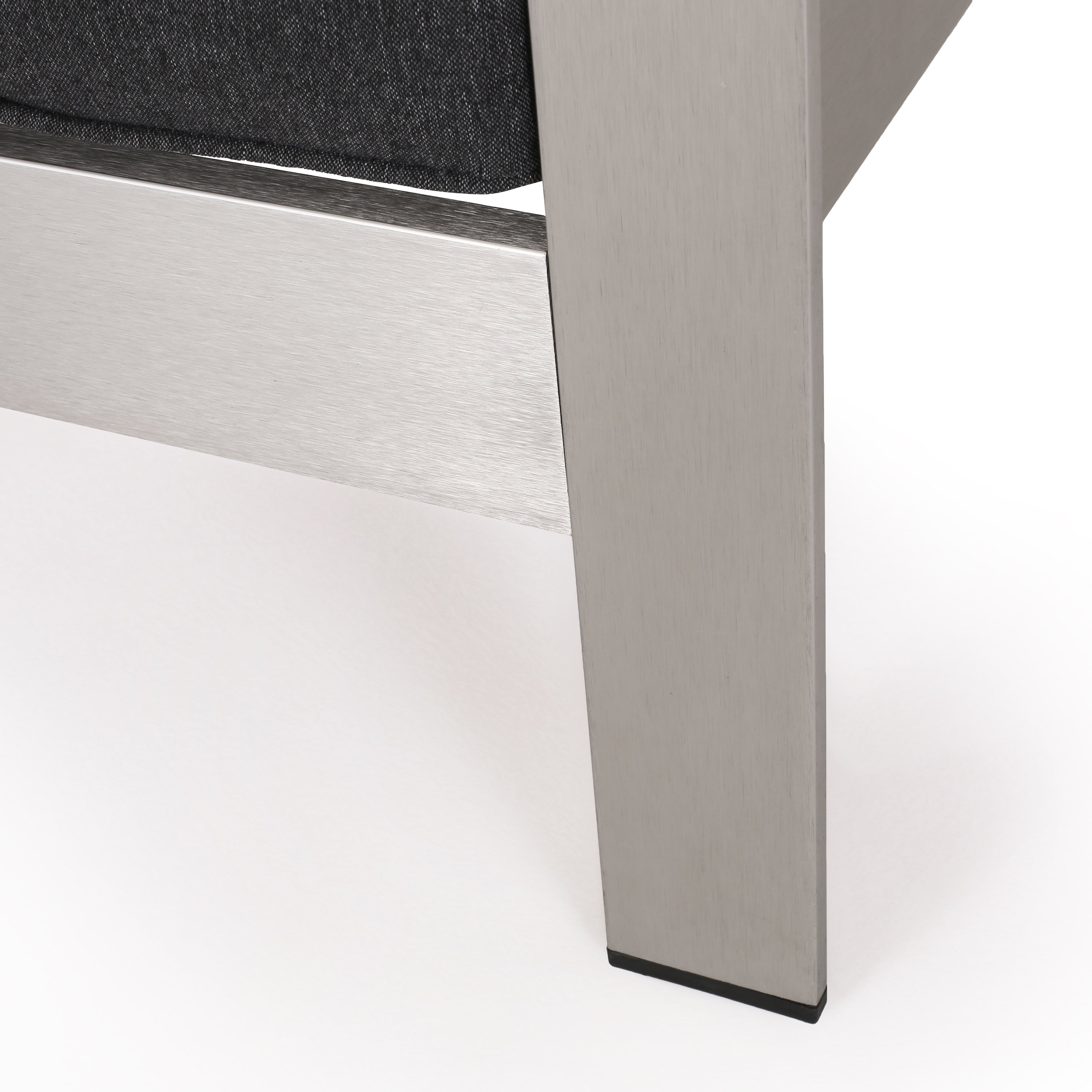 Rutile Outdoor Club Chair with Aluminum Frame and Open Back