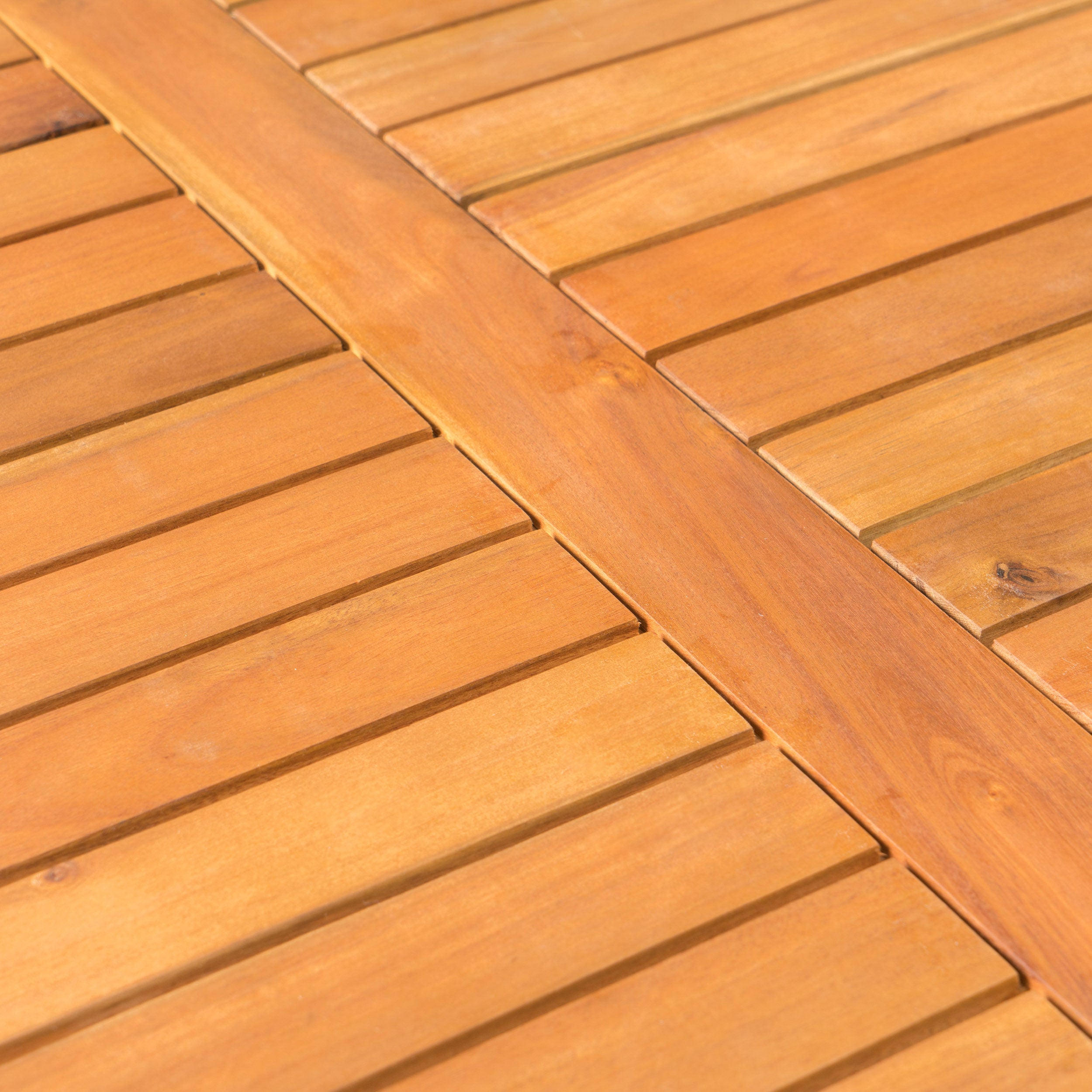 Perla Outdoor Rustic Coffee Table with Slat Design