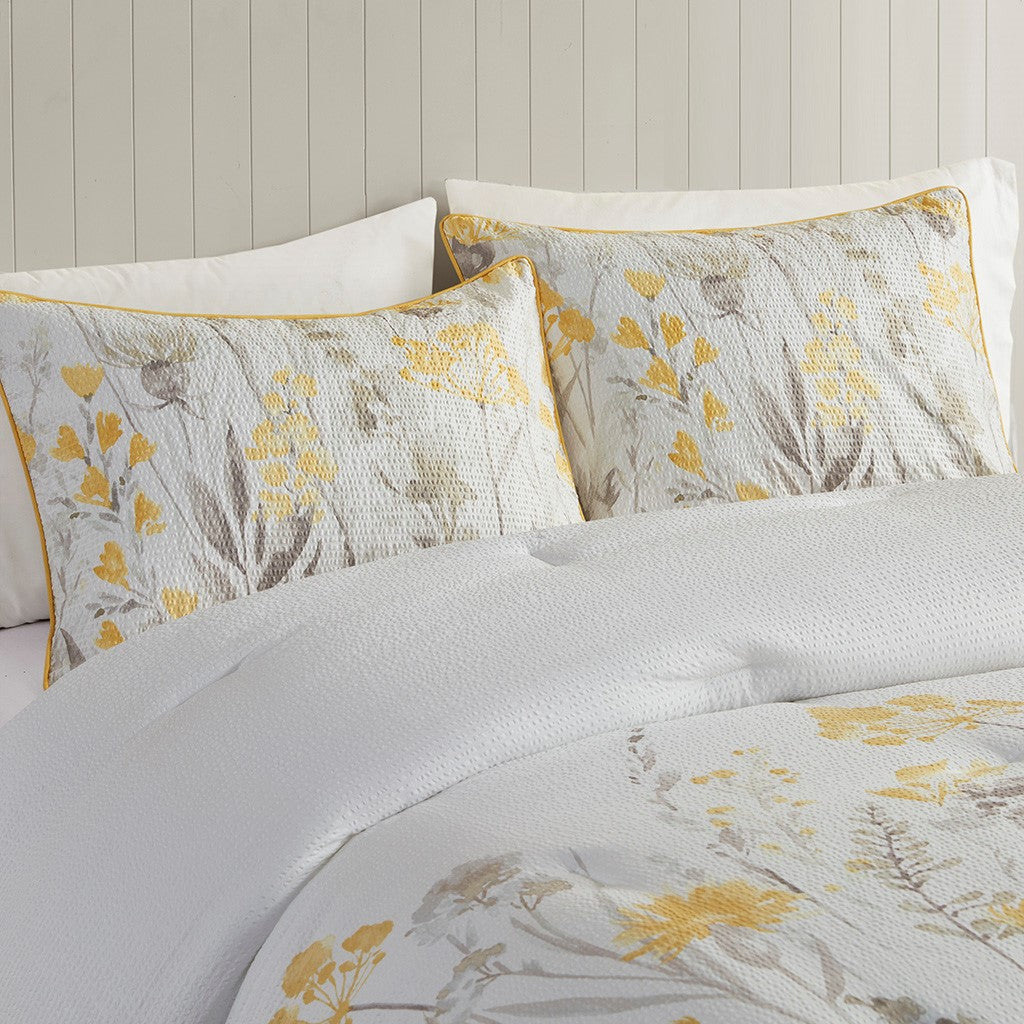 5 Piece Seersucker Comforter Set with Throw Pillows