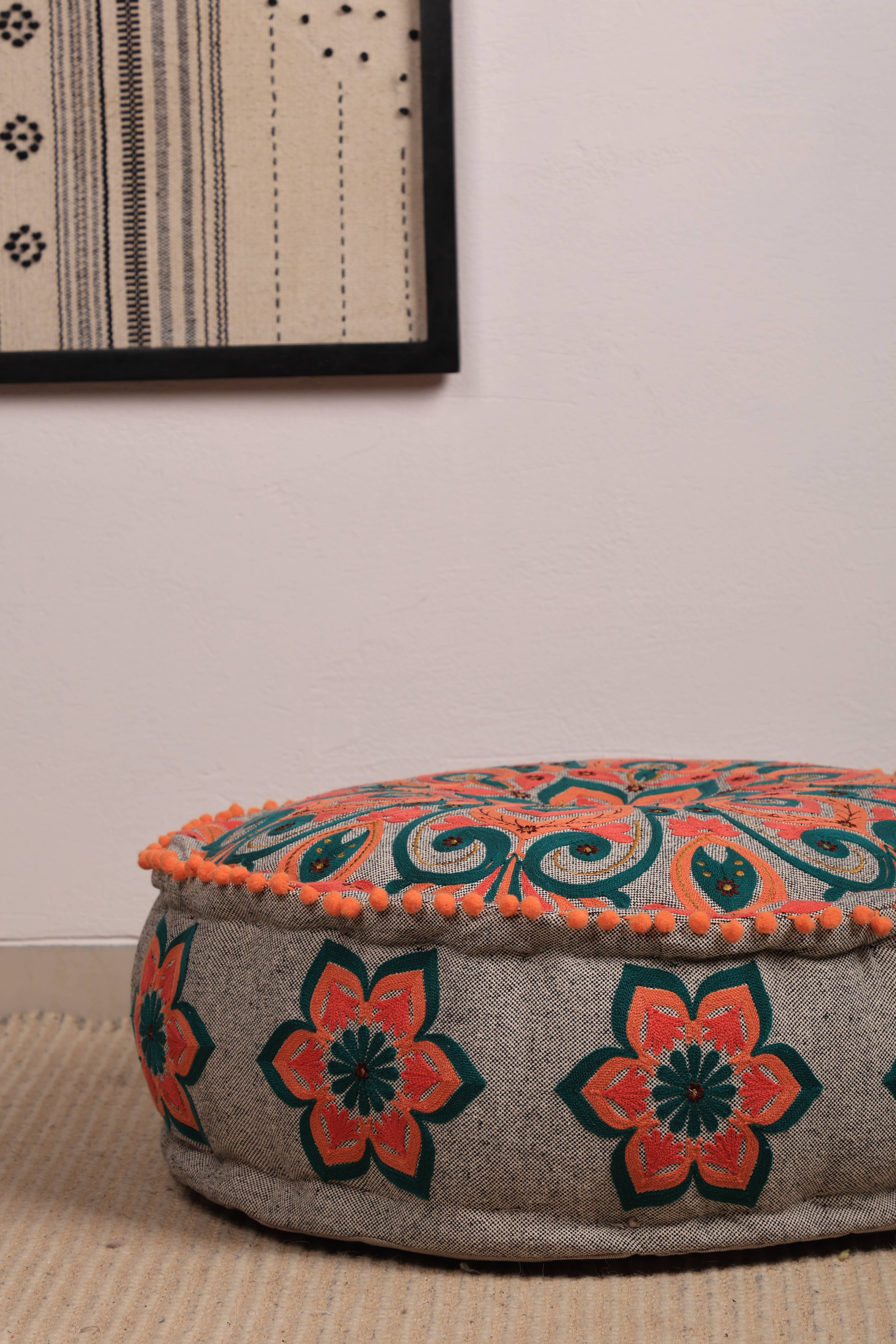 Mandala Pouf with Pompoms