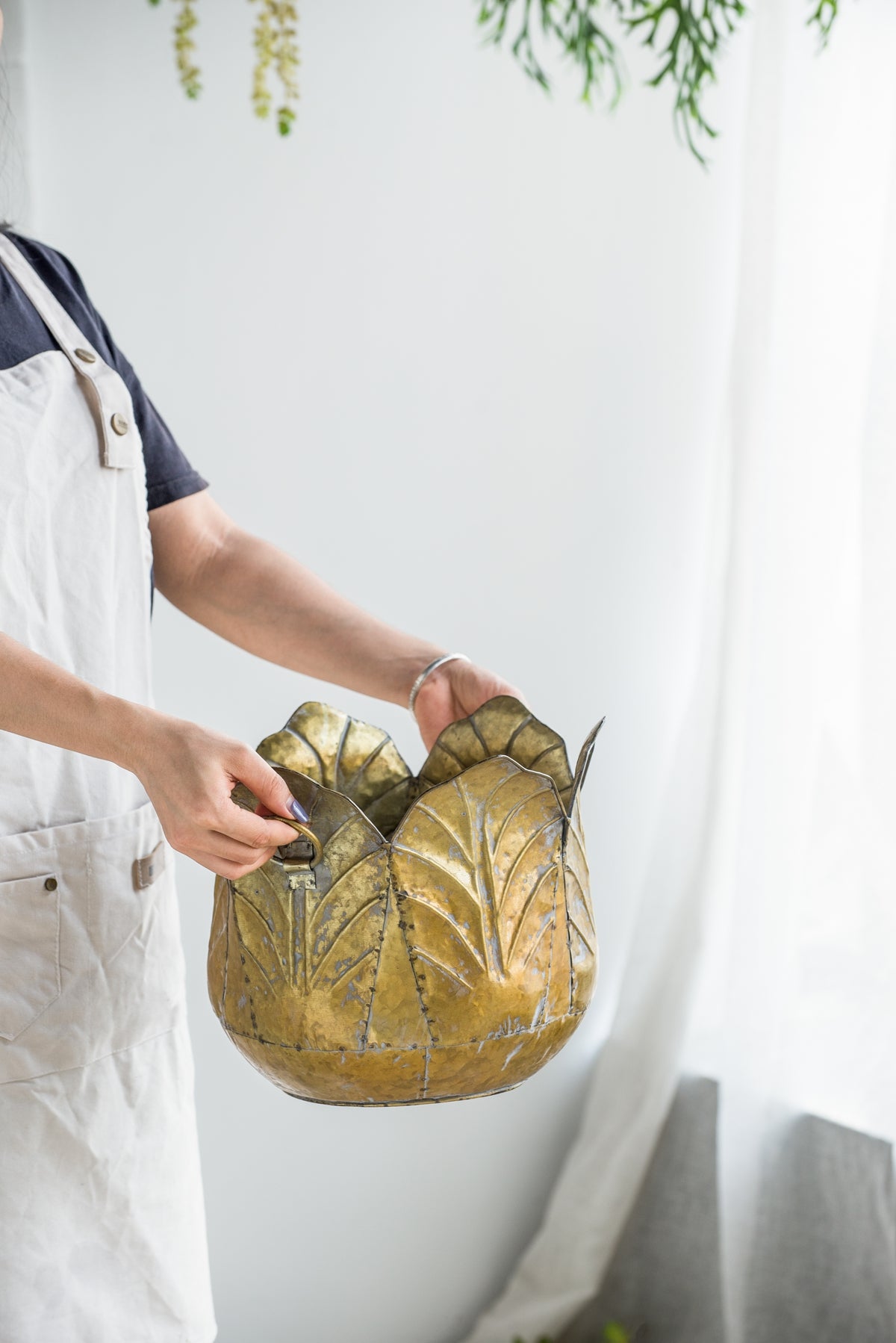 Set of 3 Distressed Metal Planters