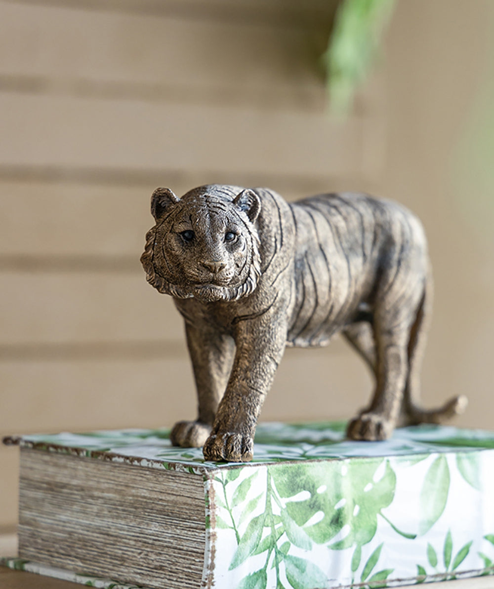 Gleaming Tiger Statue