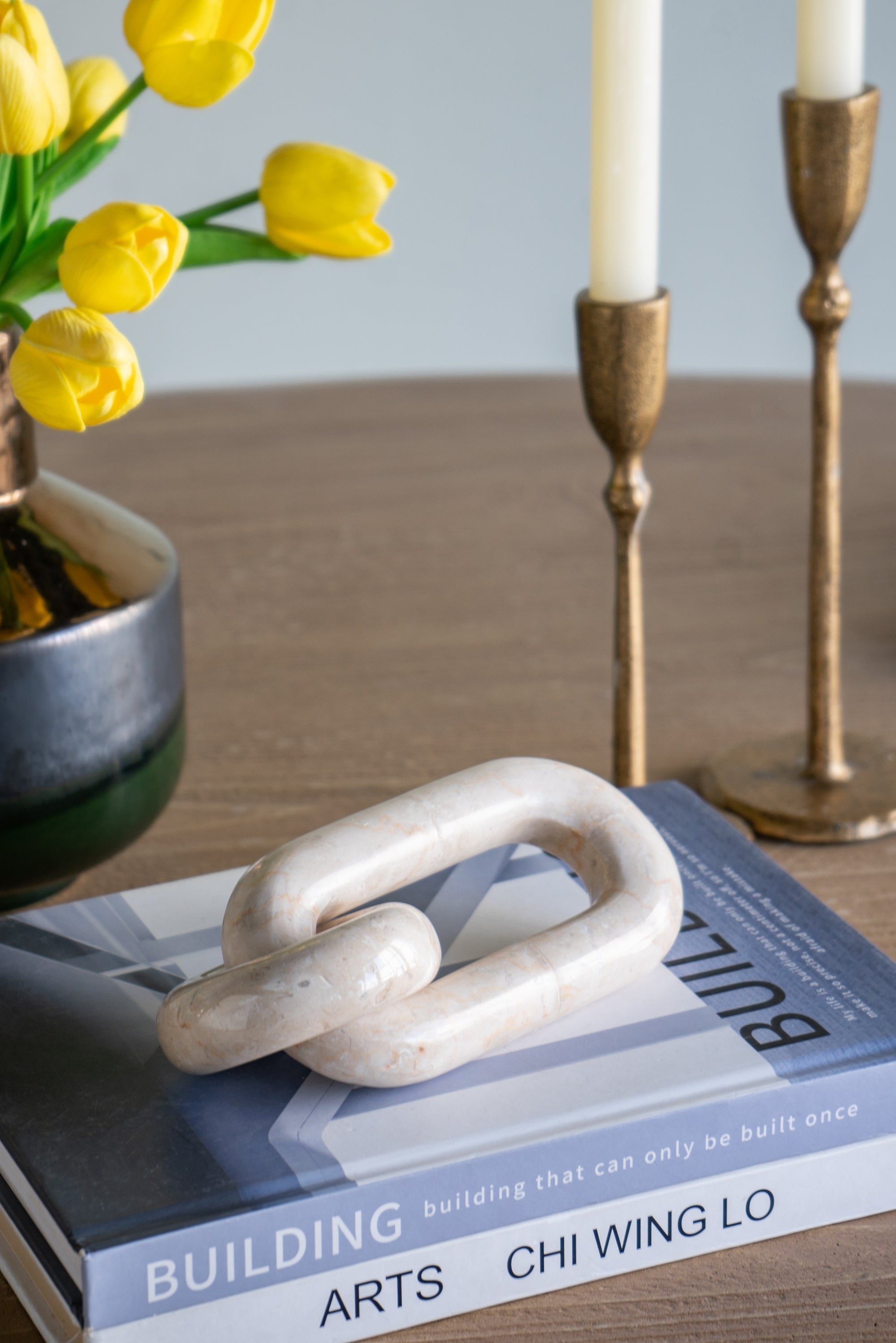 Two-Link Marble Chain with Elegant Cream Finish