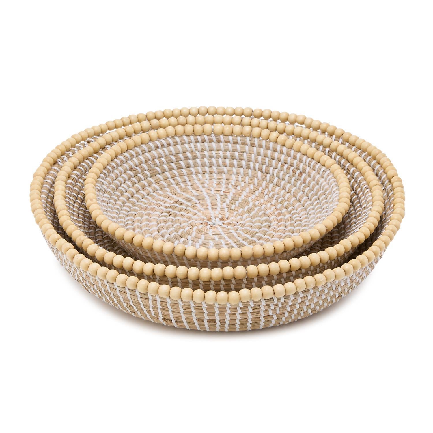 Natural Seagrass Round Serving Tray with Decorative Wooden Bead Accent, Set of 3