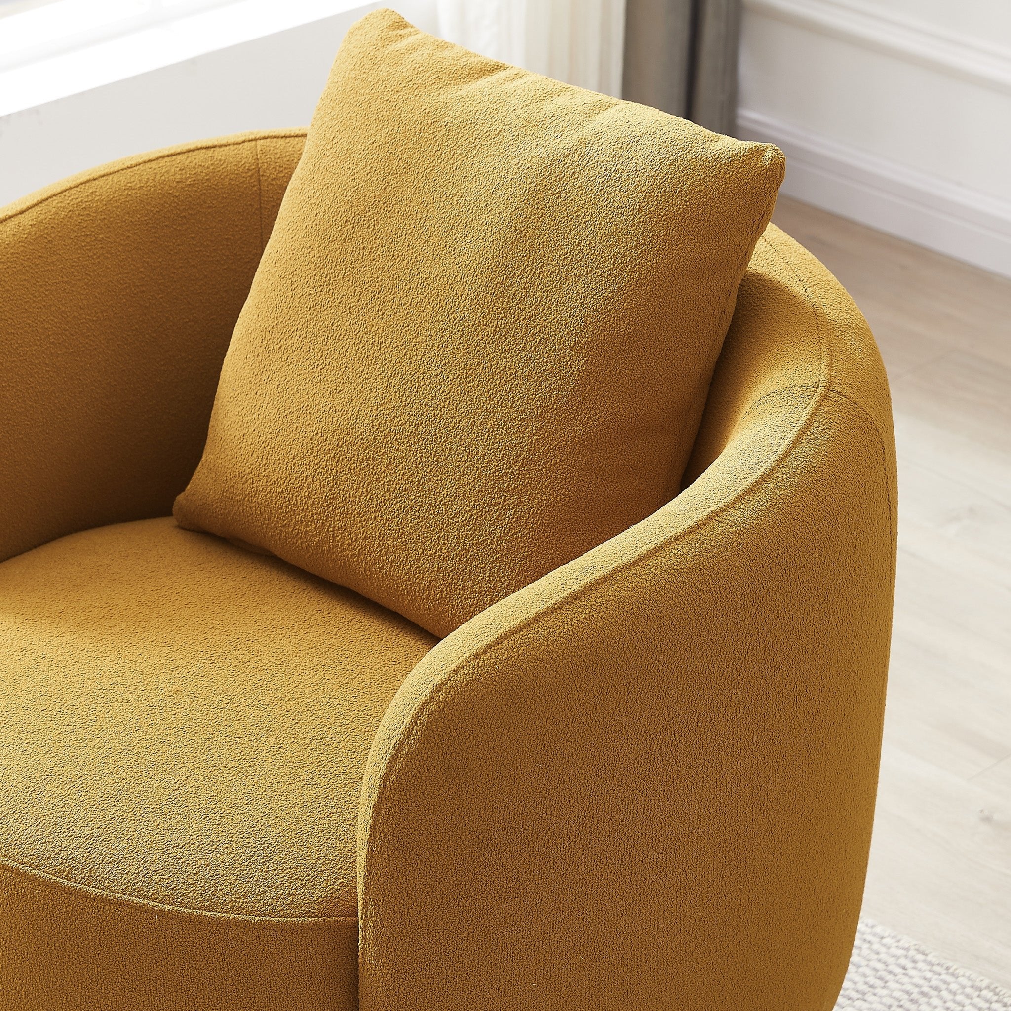 Blossoming Boucle Fabric Lounge Chair with Wood Structure - Accent Chairs