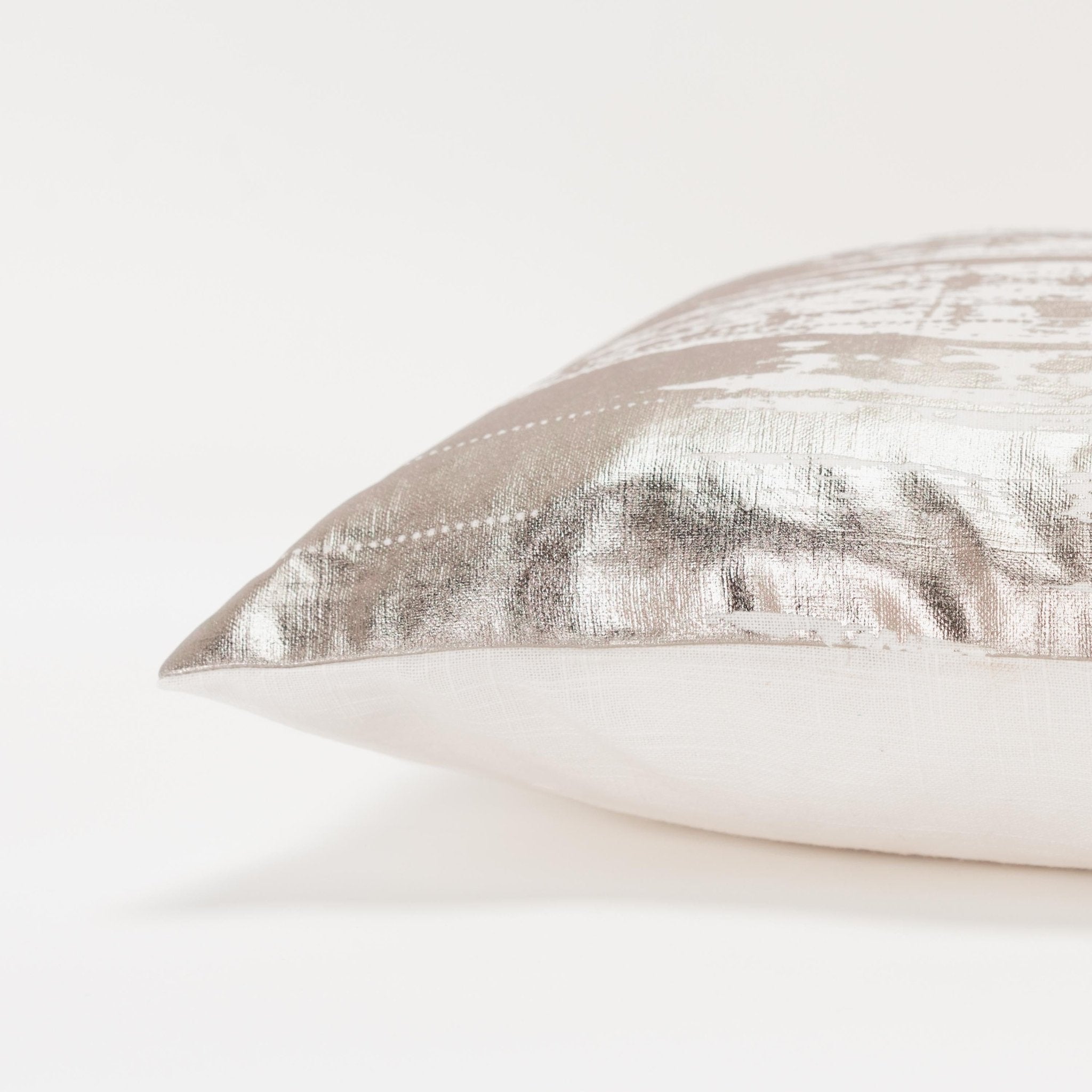 Brushstroke Print Decorative Throw Pillow - Lumbar Pillows