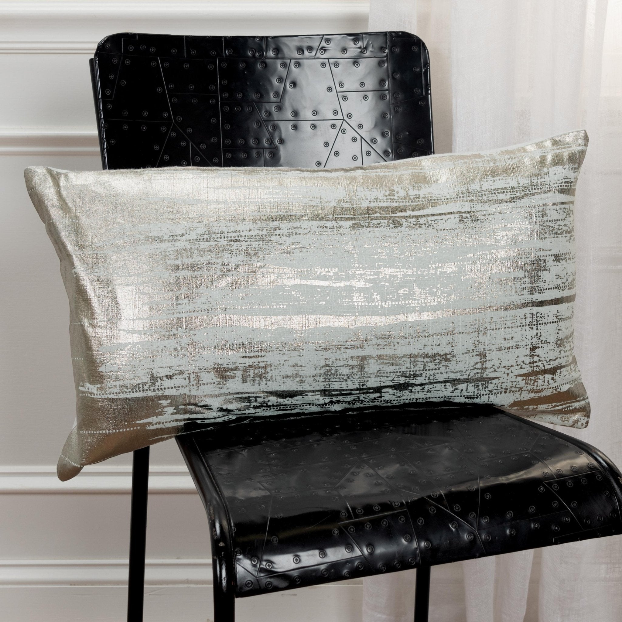 Brushstroke Print Decorative Throw Pillow - Lumbar Pillows