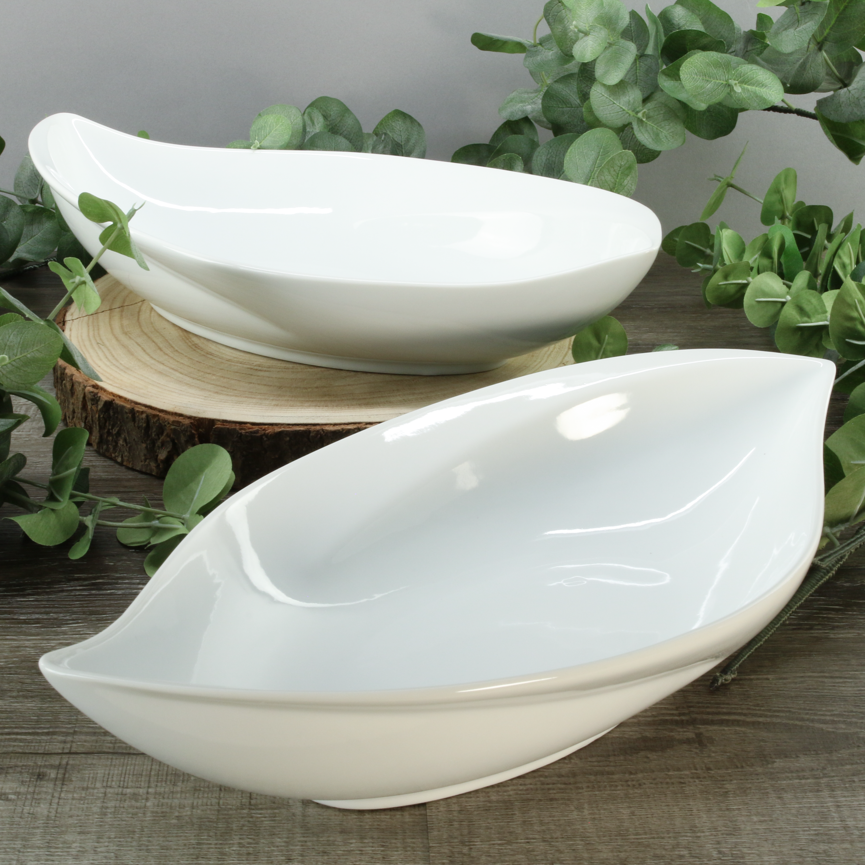 16" Leaf Bowls, Set of 2